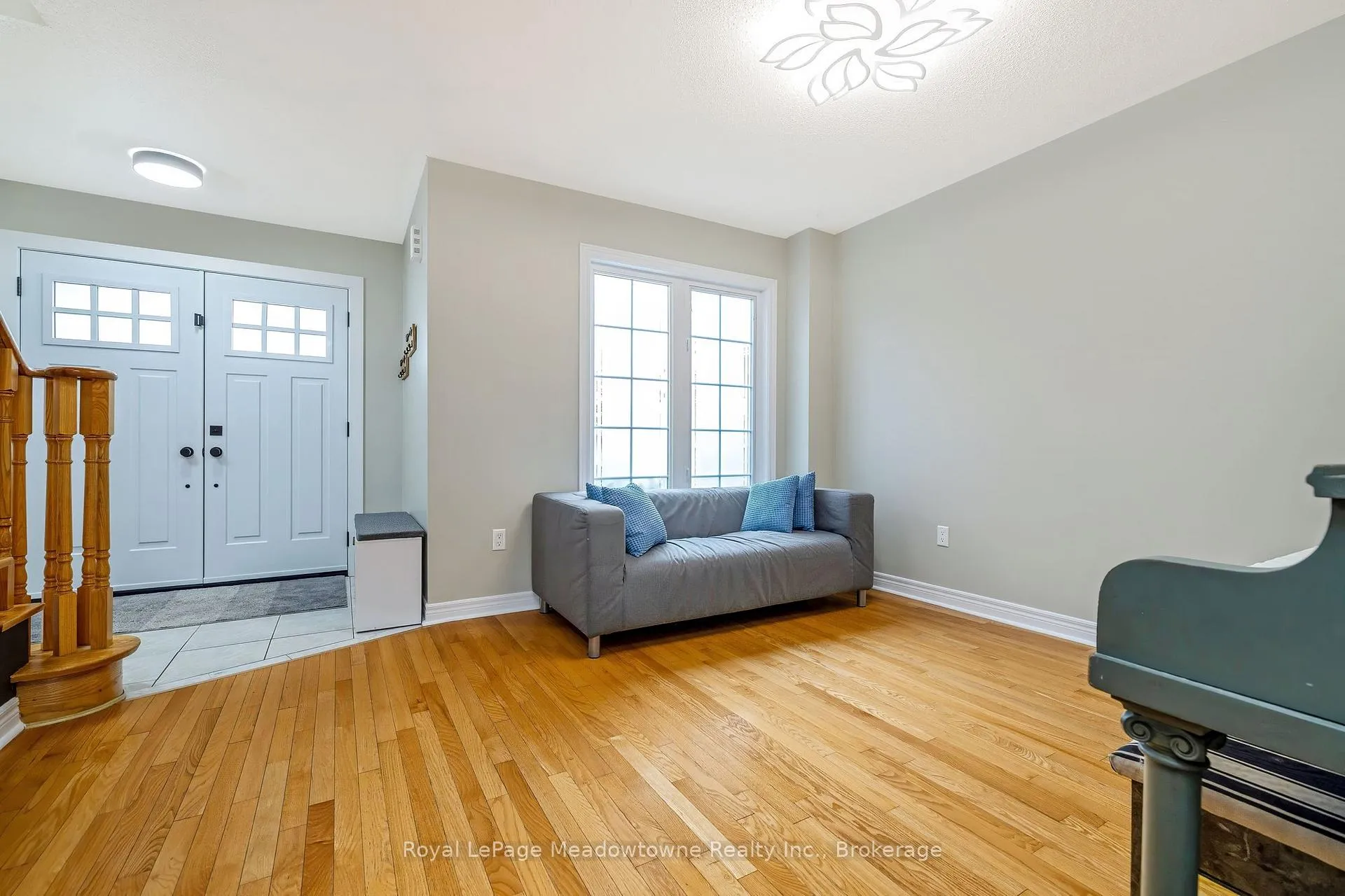 Photo 6 of 1075 Sprucedale Lane, Milton, Dempsey — HOMEH