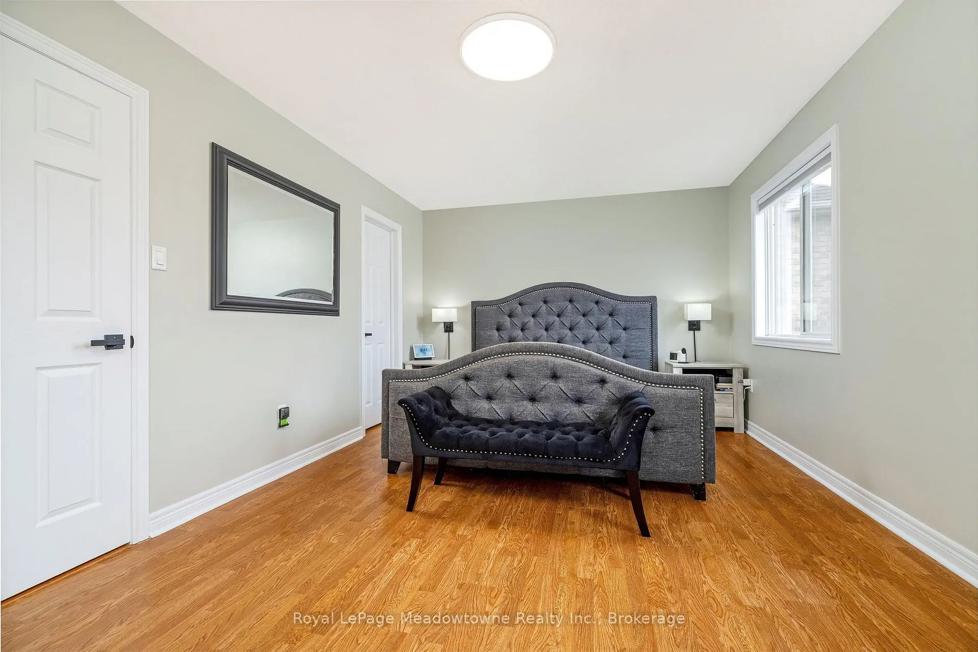 Photo 21 of 1075 Sprucedale Lane, Milton, Dempsey — HOMEH