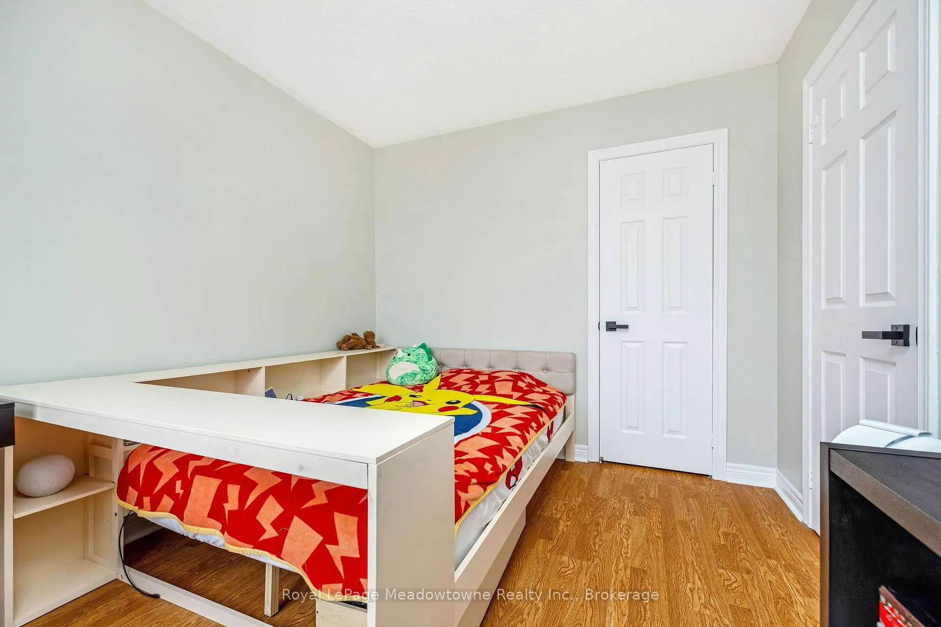 Photo 27 of 1075 Sprucedale Lane, Milton, Dempsey — HOMEH