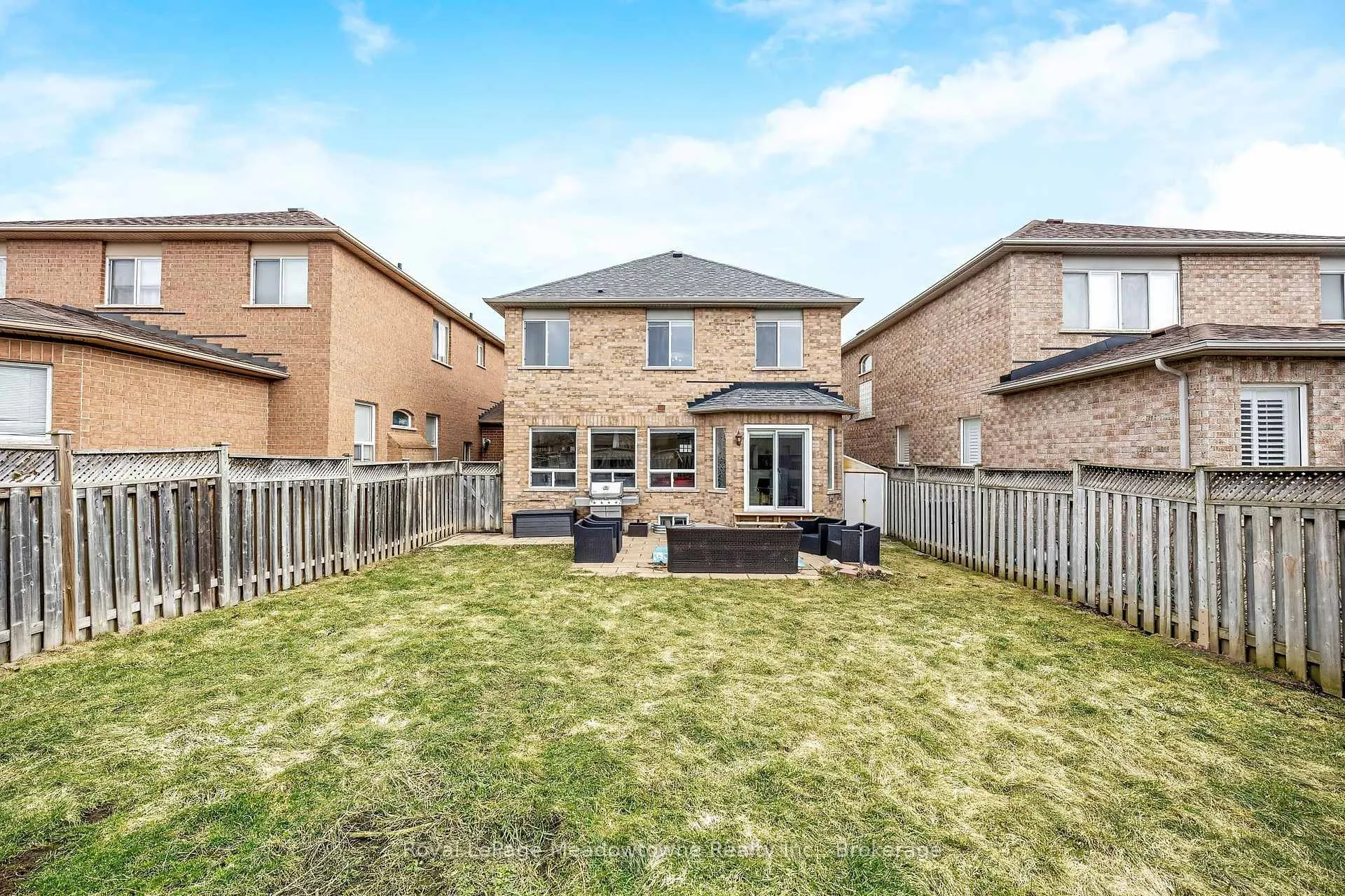 Photo 37 of 1075 Sprucedale Lane, Milton, Dempsey — HOMEH