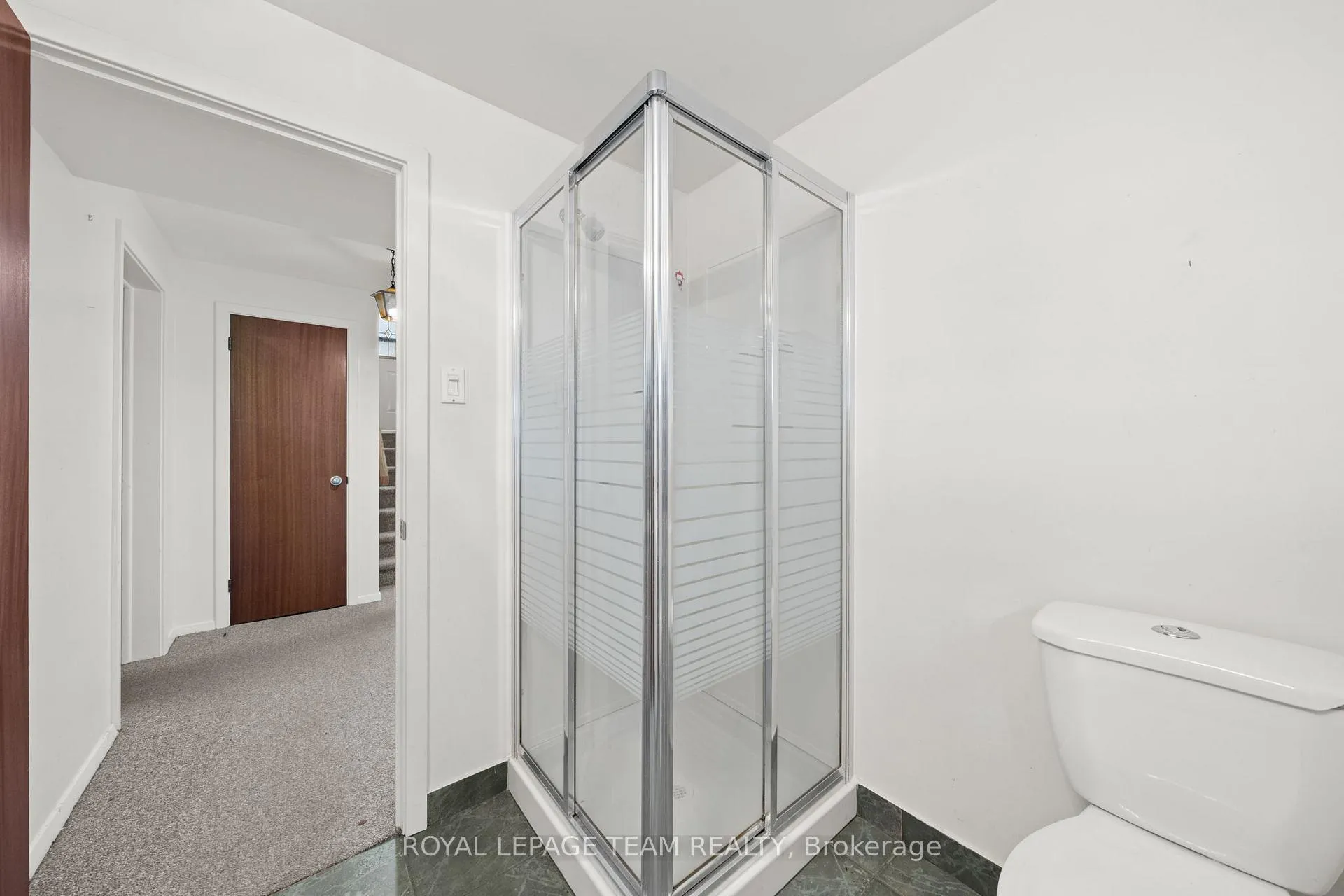Photo 26 of 808 Nicholson Avenue, Ottawa, Mooneys Bay/Riverside Park — HOMEH