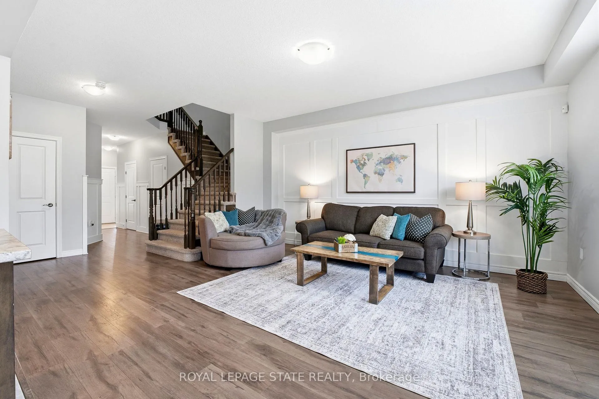 Photo 7 of 86 Fairgrounds Drive, Hamilton, Binbrook — HOMEH