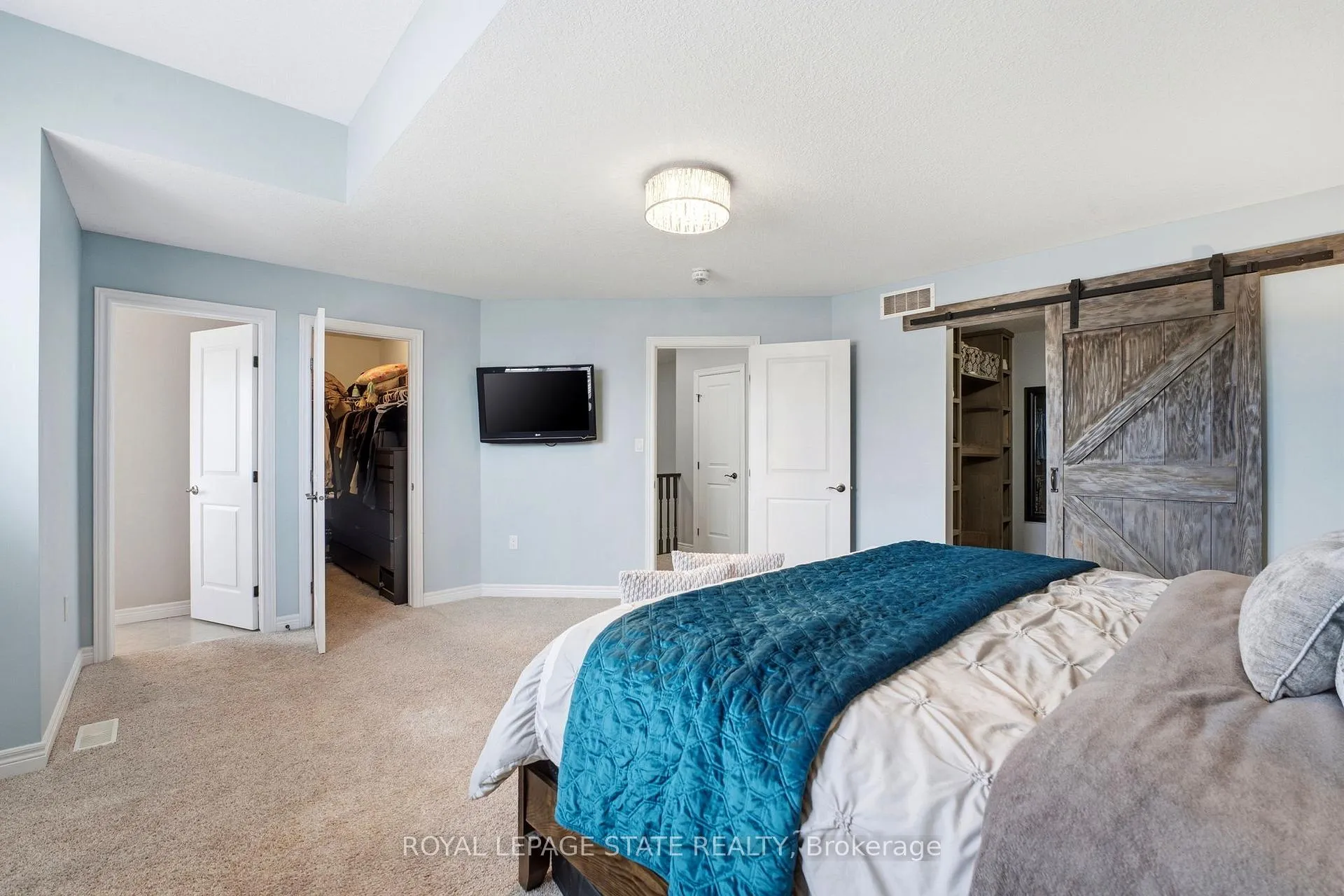 Photo 18 of 86 Fairgrounds Drive, Hamilton, Binbrook — HOMEH