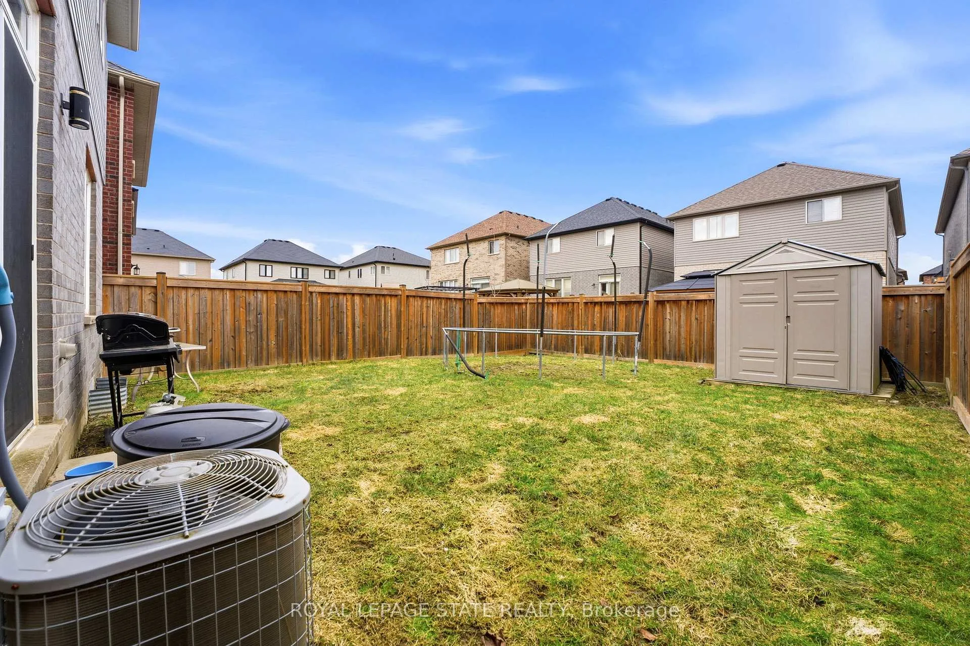 Photo 27 of 86 Fairgrounds Drive, Hamilton, Binbrook — HOMEH