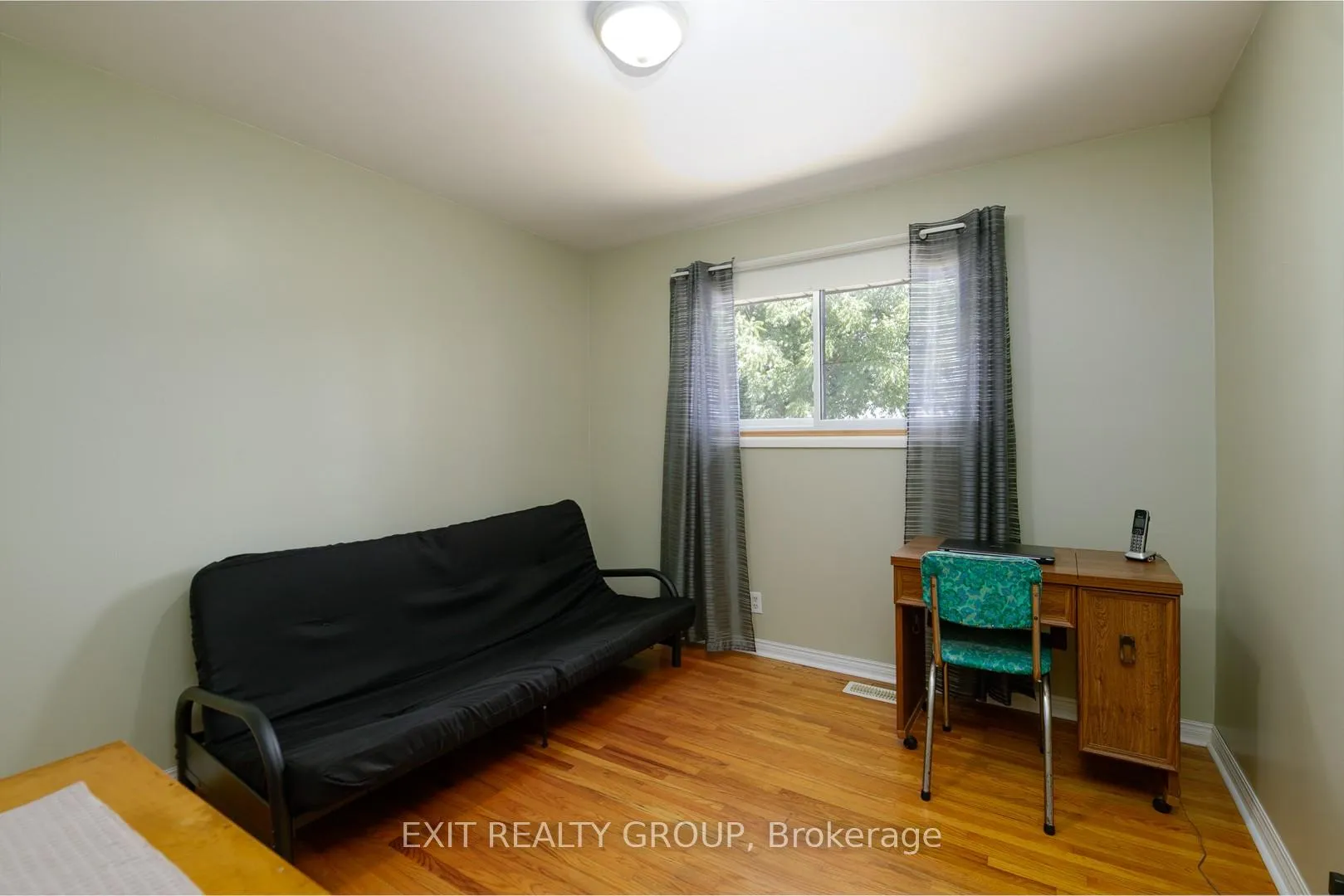 Photo 16 of 31 Lexington Crescent, Belleville, Belleville Ward — HOMEH