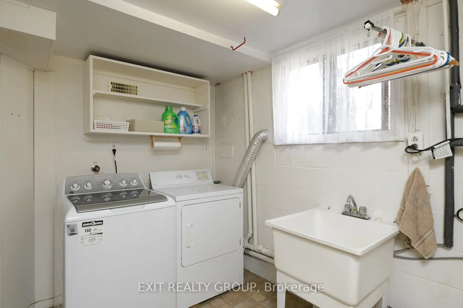 Photo 22 of 31 Lexington Crescent, Belleville, Belleville Ward — HOMEH