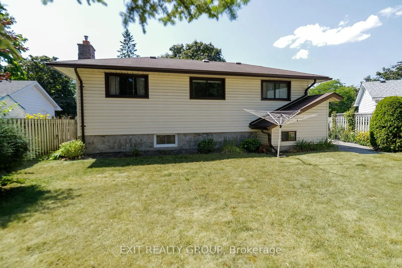 Photo 28 of 31 Lexington Crescent, Belleville, Belleville Ward — HOMEH
