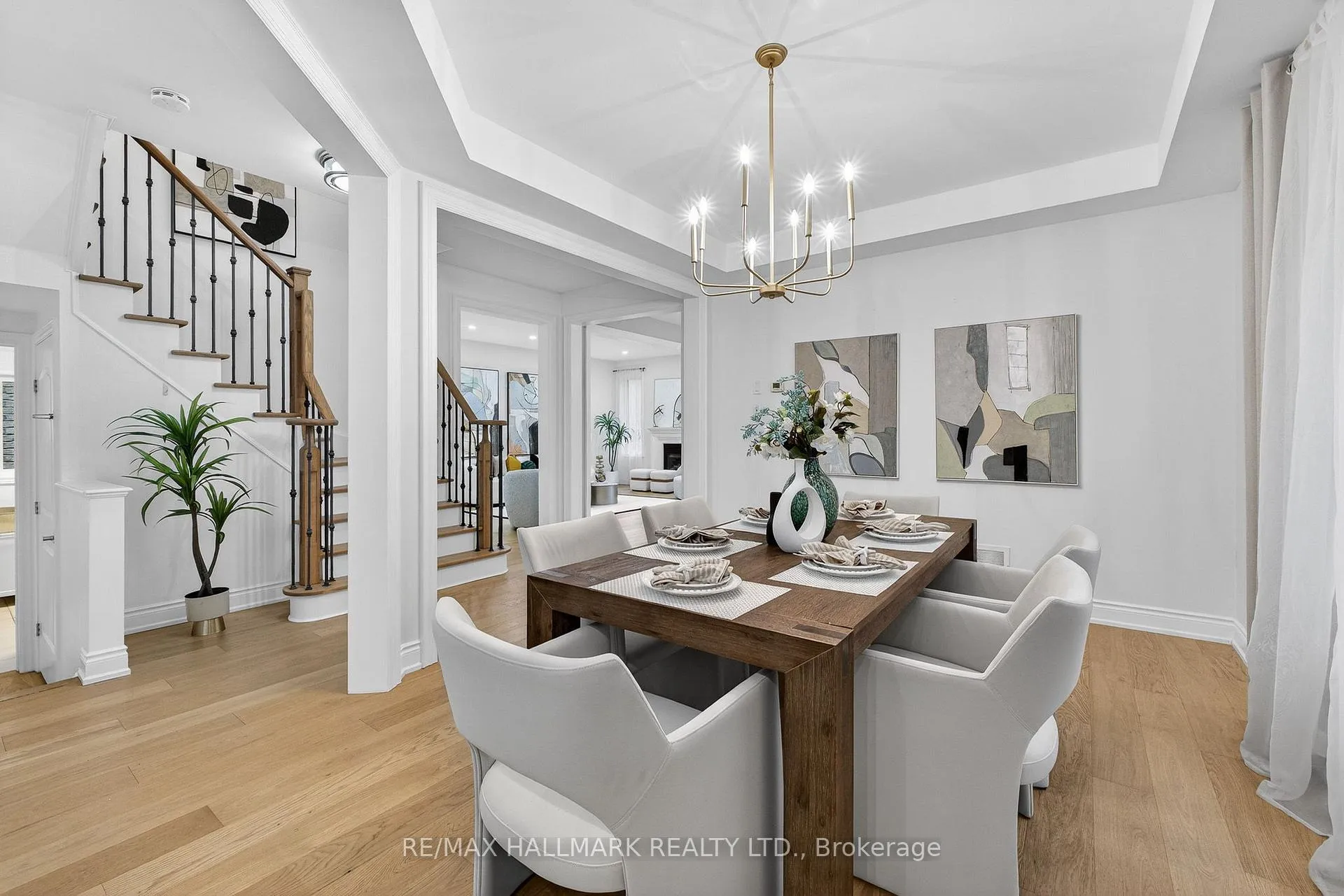 Photo 7 of 23 Wardlaw Place, Vaughan, Vellore Village — HOMEH