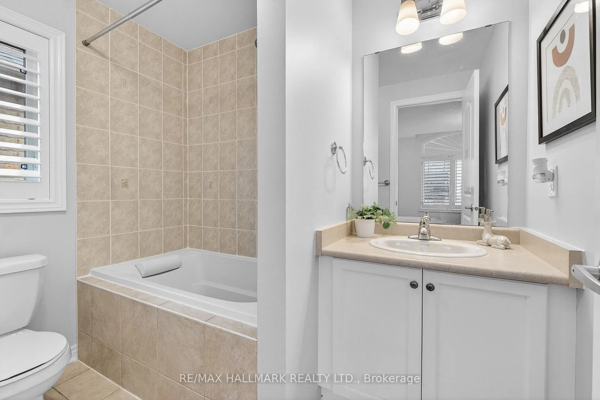 Photo 44 of 23 Wardlaw Place, Vaughan, Vellore Village — HOMEH