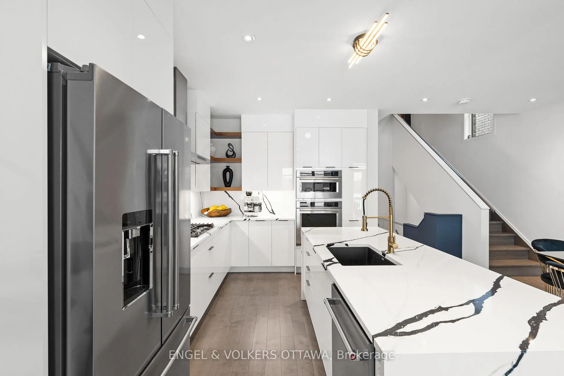 Photo 8 of 250 Shuttleworth Drive, Ottawa, Leitrim — HOMEH