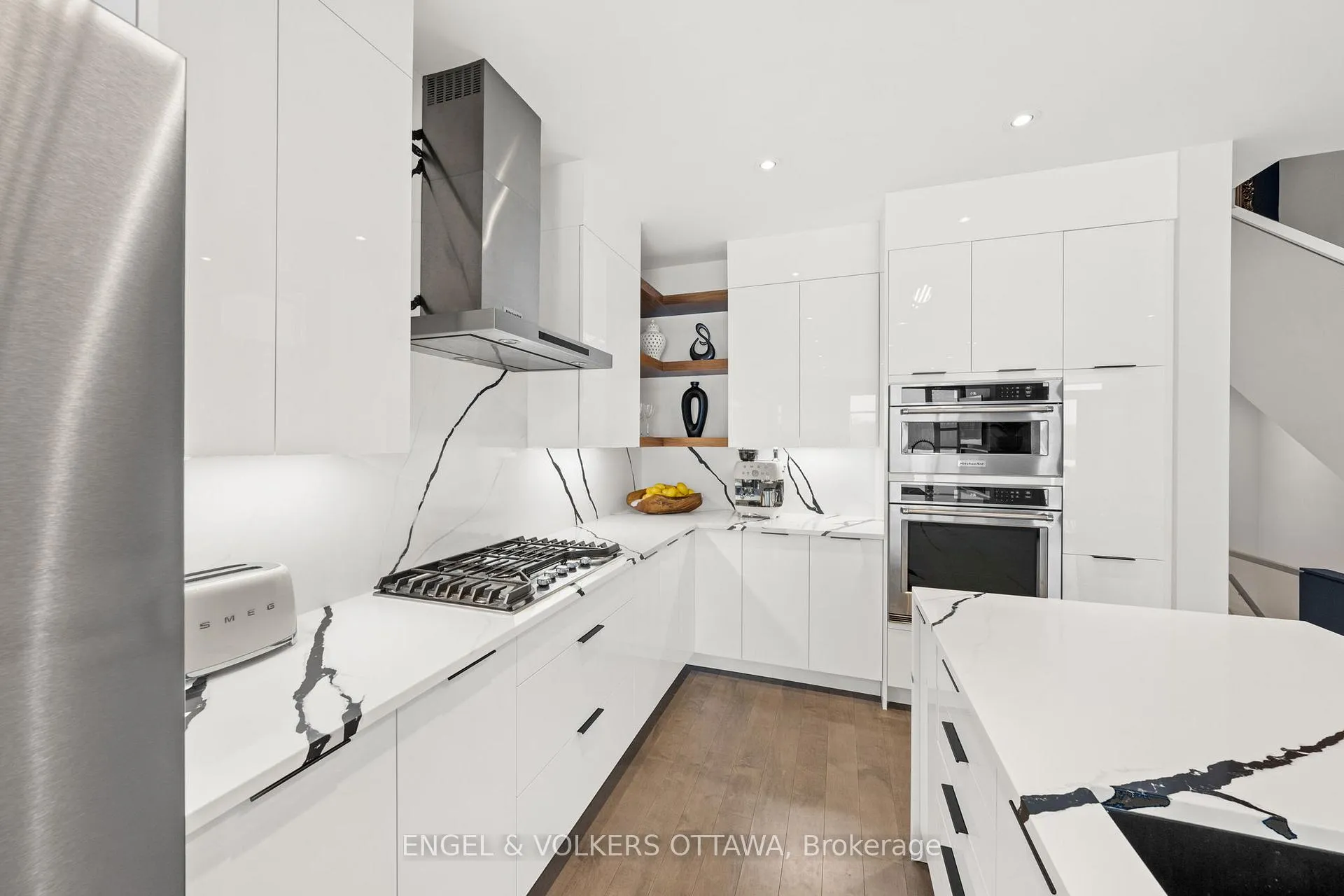 Photo 9 of 250 Shuttleworth Drive, Ottawa, Leitrim — HOMEH