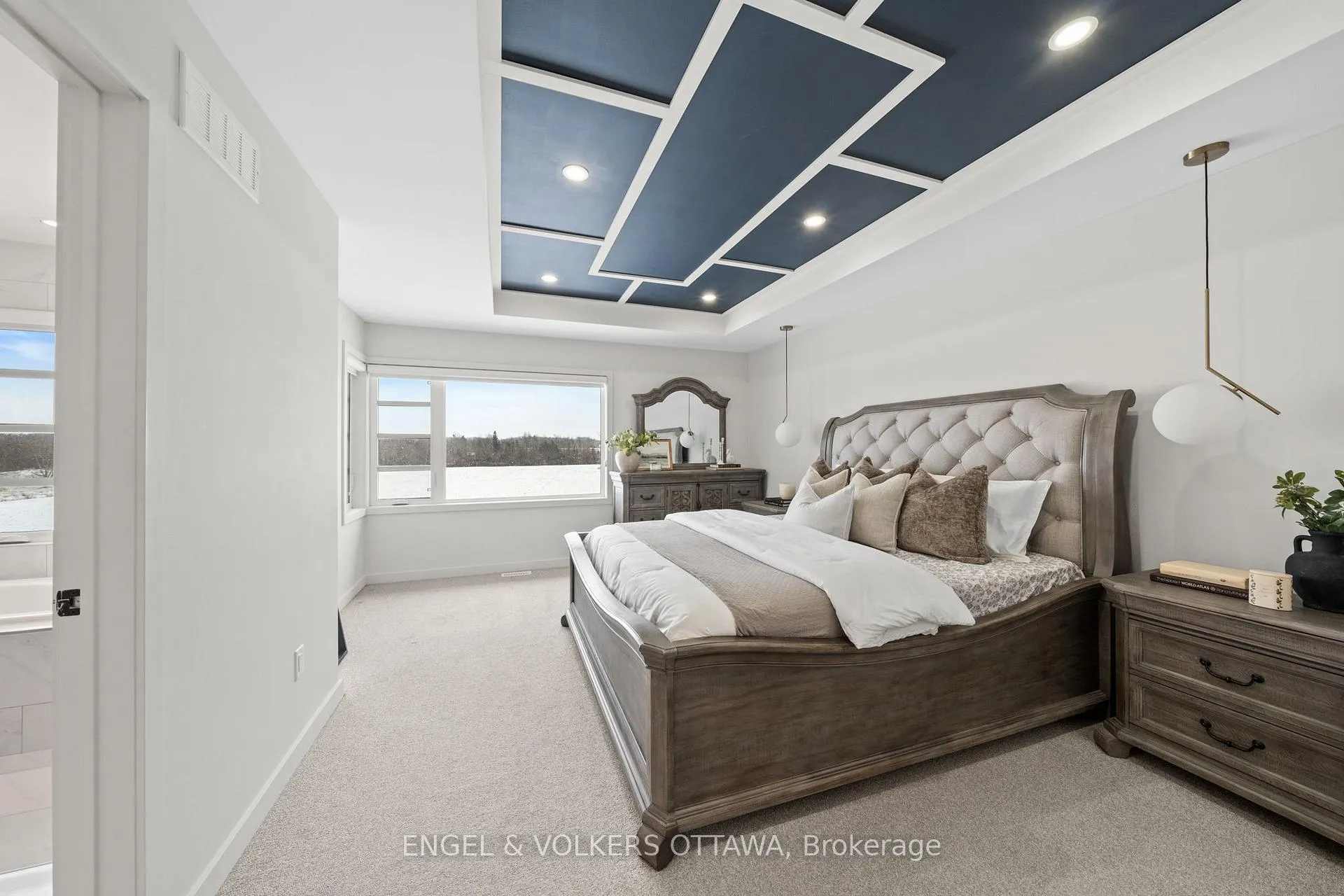 Photo 19 of 250 Shuttleworth Drive, Ottawa, Leitrim — HOMEH