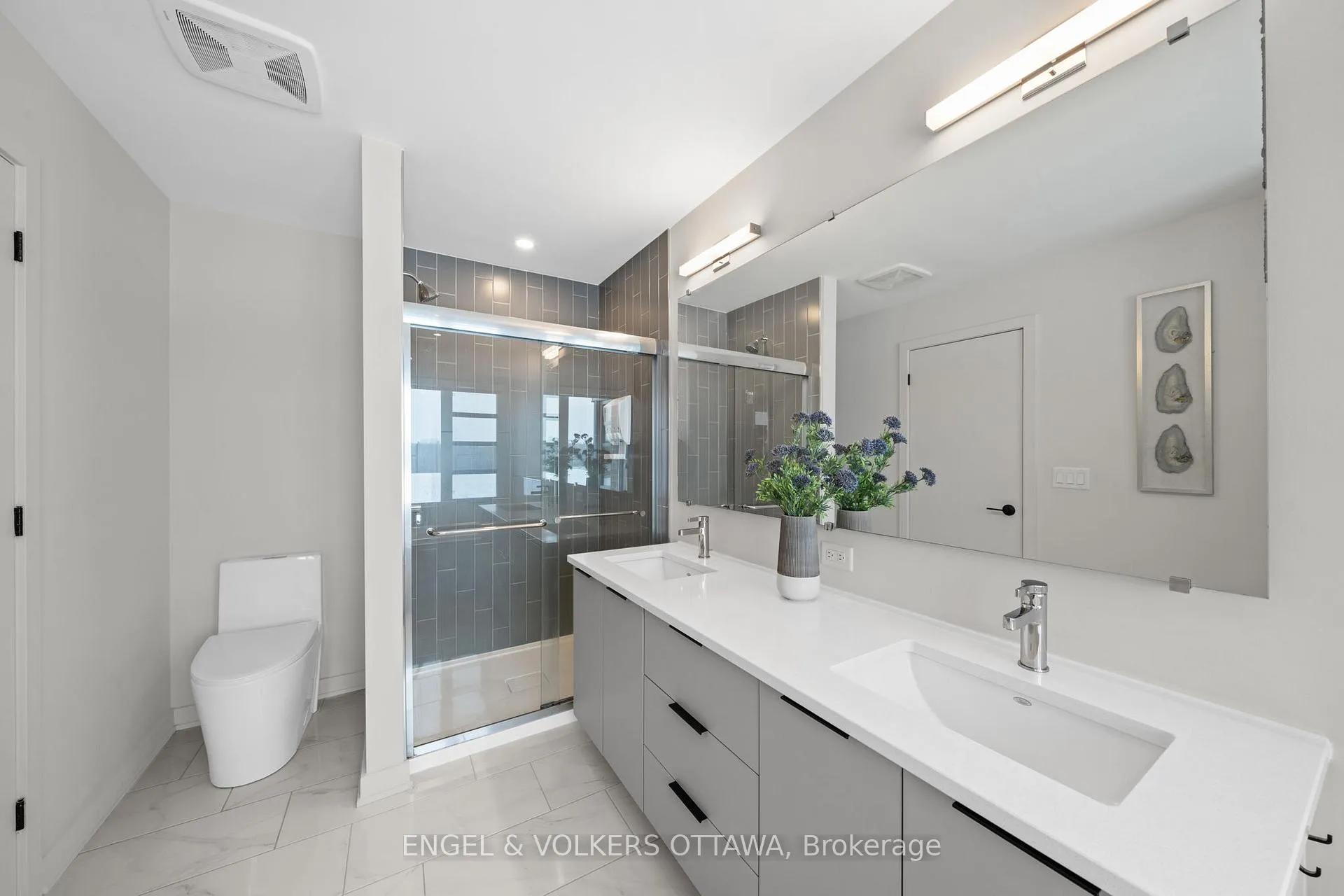 Photo 22 of 250 Shuttleworth Drive, Ottawa, Leitrim — HOMEH