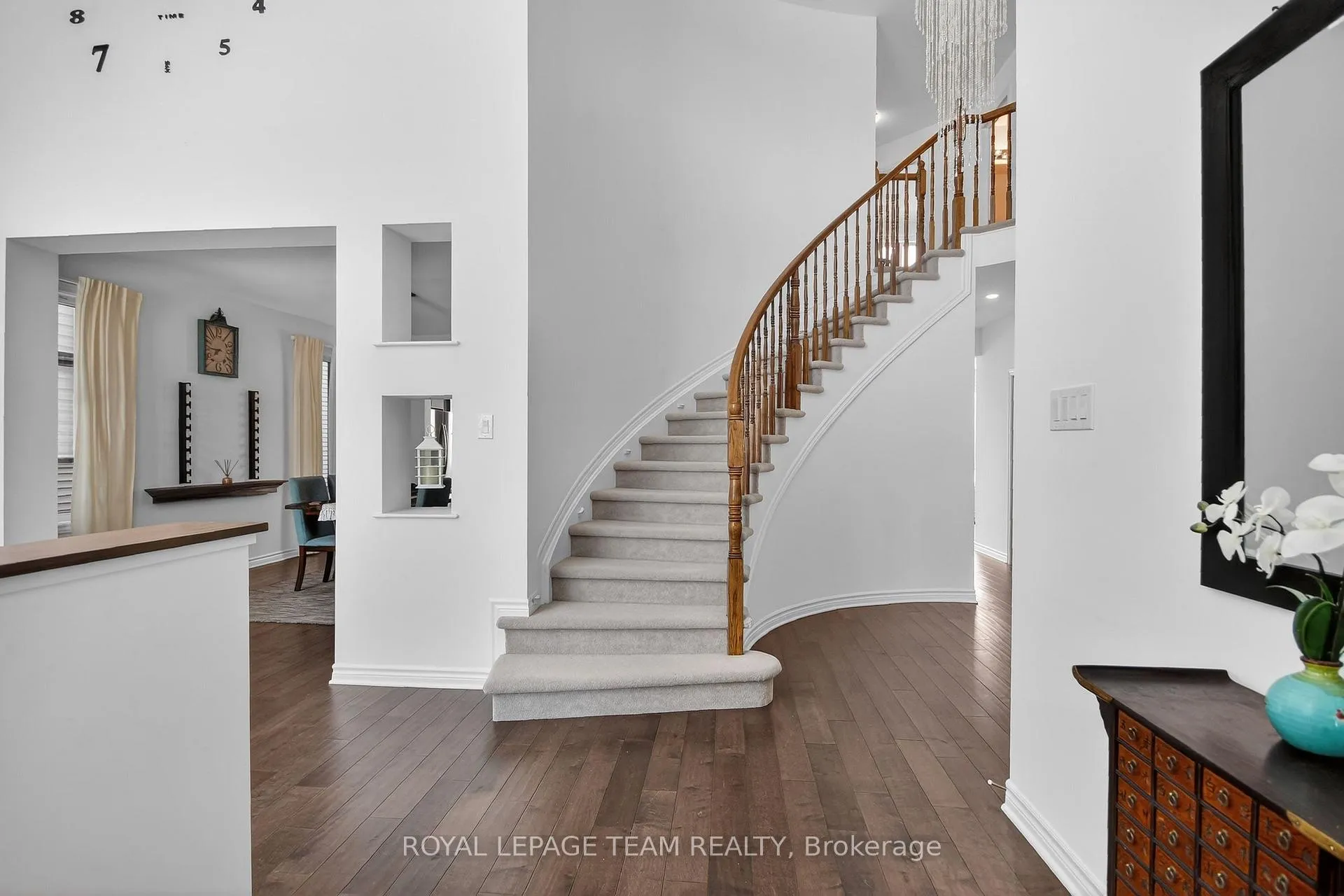 Photo 6 of 12 Kinetic Way, Ottawa, Barrhaven - Cedargrove/Fraserdale — HOMEH