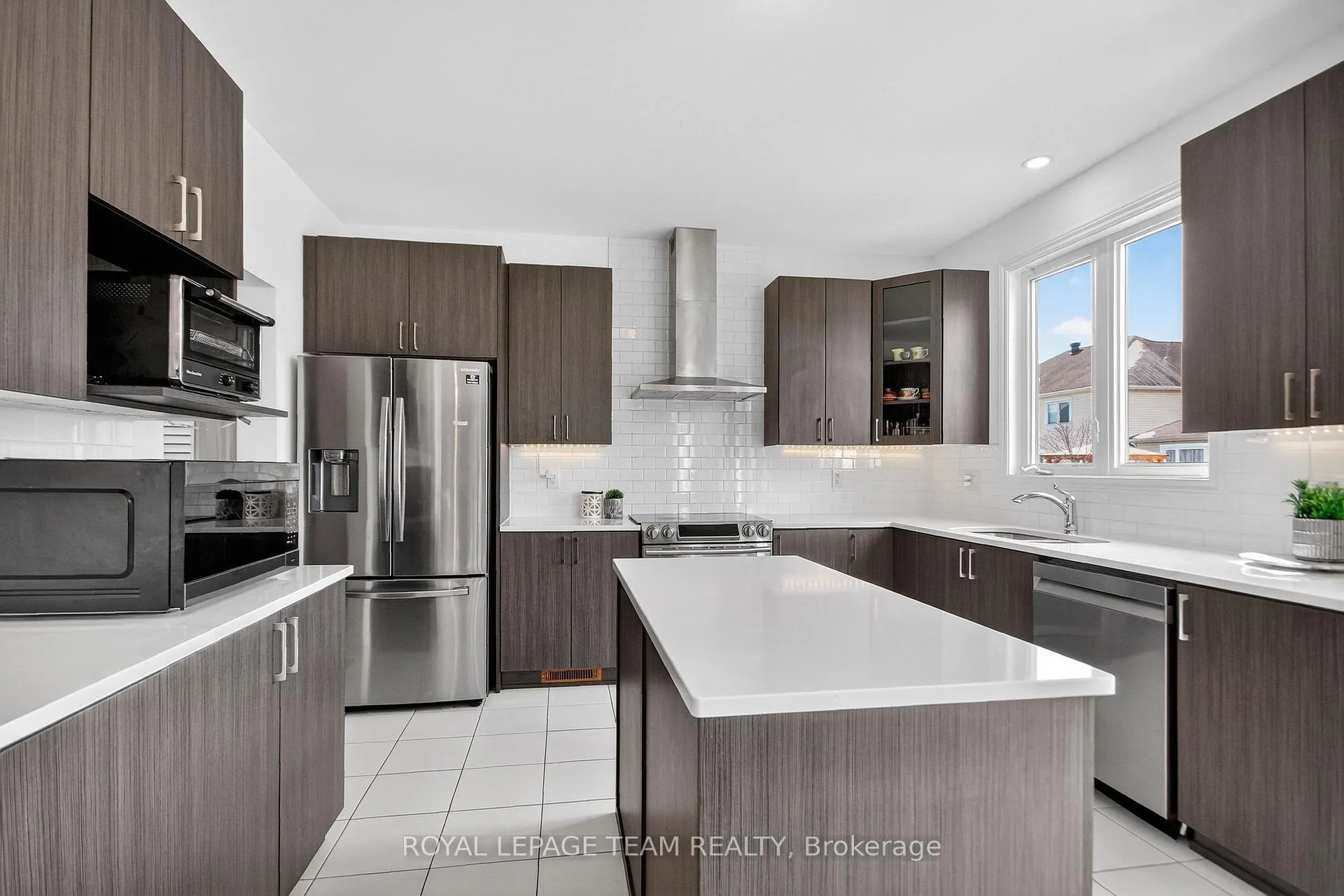 Photo 16 of 12 Kinetic Way, Ottawa, Barrhaven - Cedargrove/Fraserdale — HOMEH