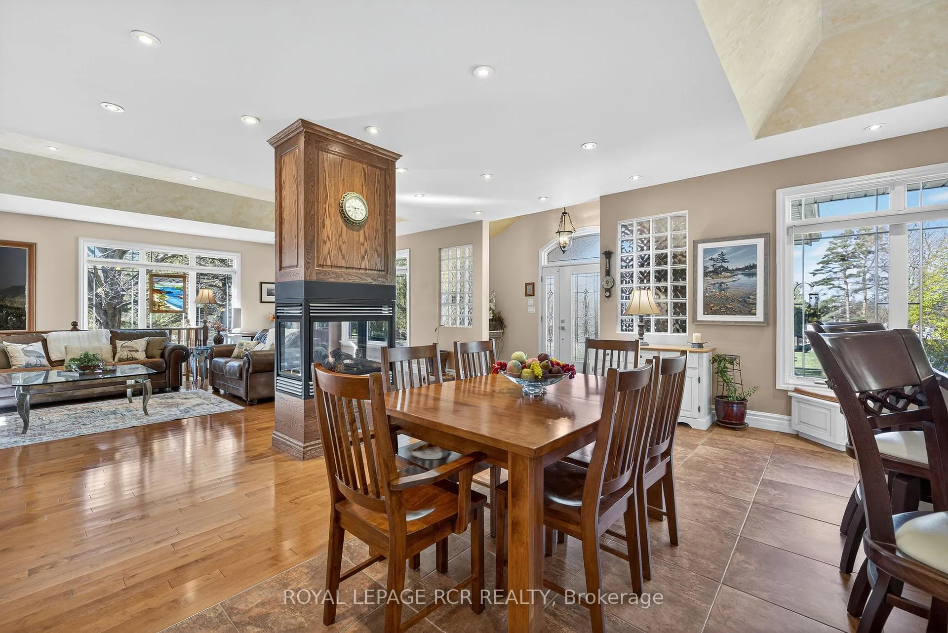 Photo 6 of 181 Queen Street S, New Tecumseth, Tottenham — HOMEH