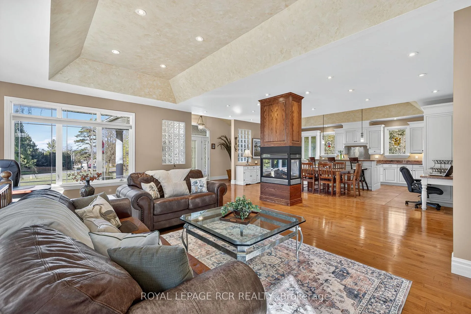 Photo 14 of 181 Queen Street S, New Tecumseth, Tottenham — HOMEH
