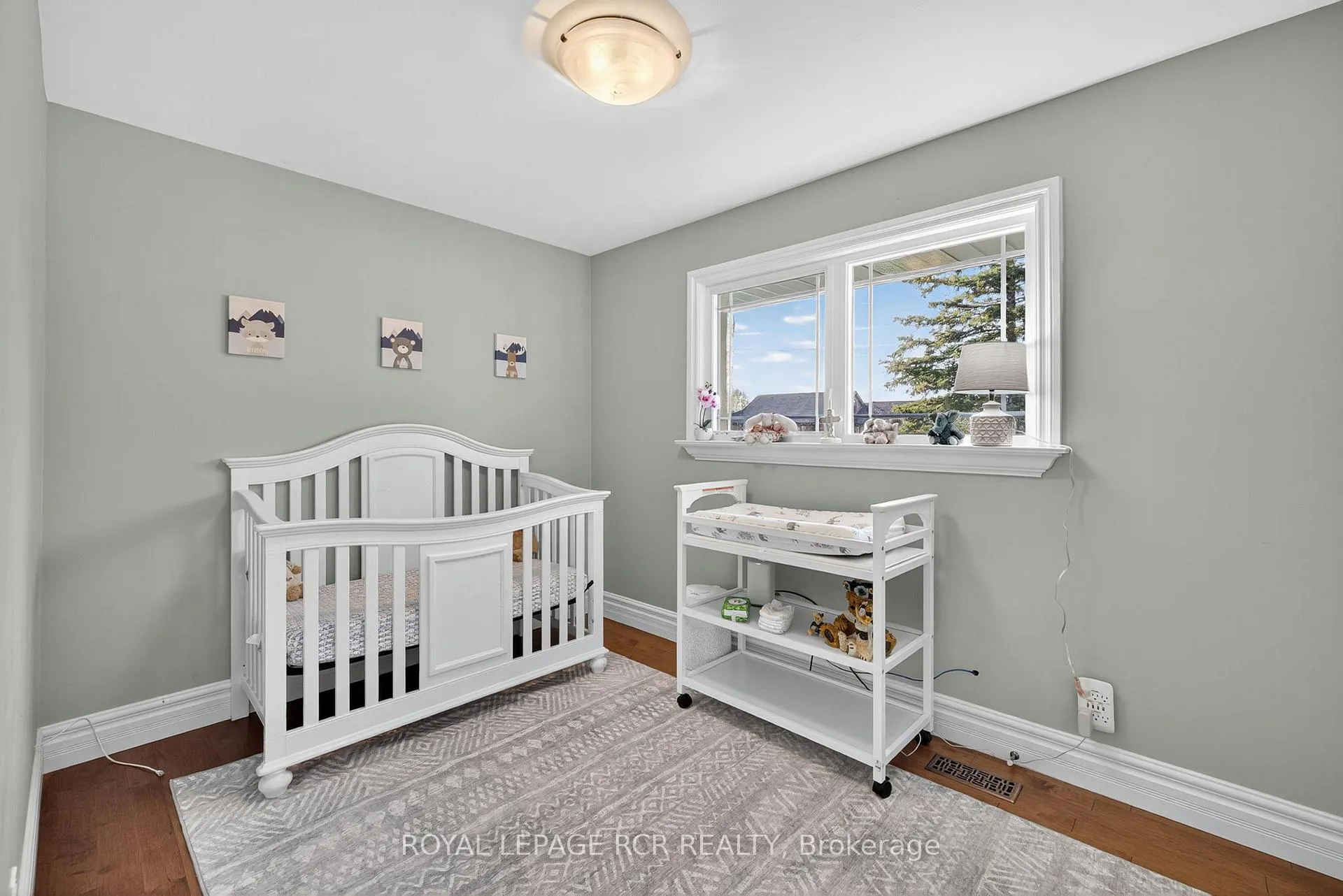 Photo 23 of 181 Queen Street S, New Tecumseth, Tottenham — HOMEH