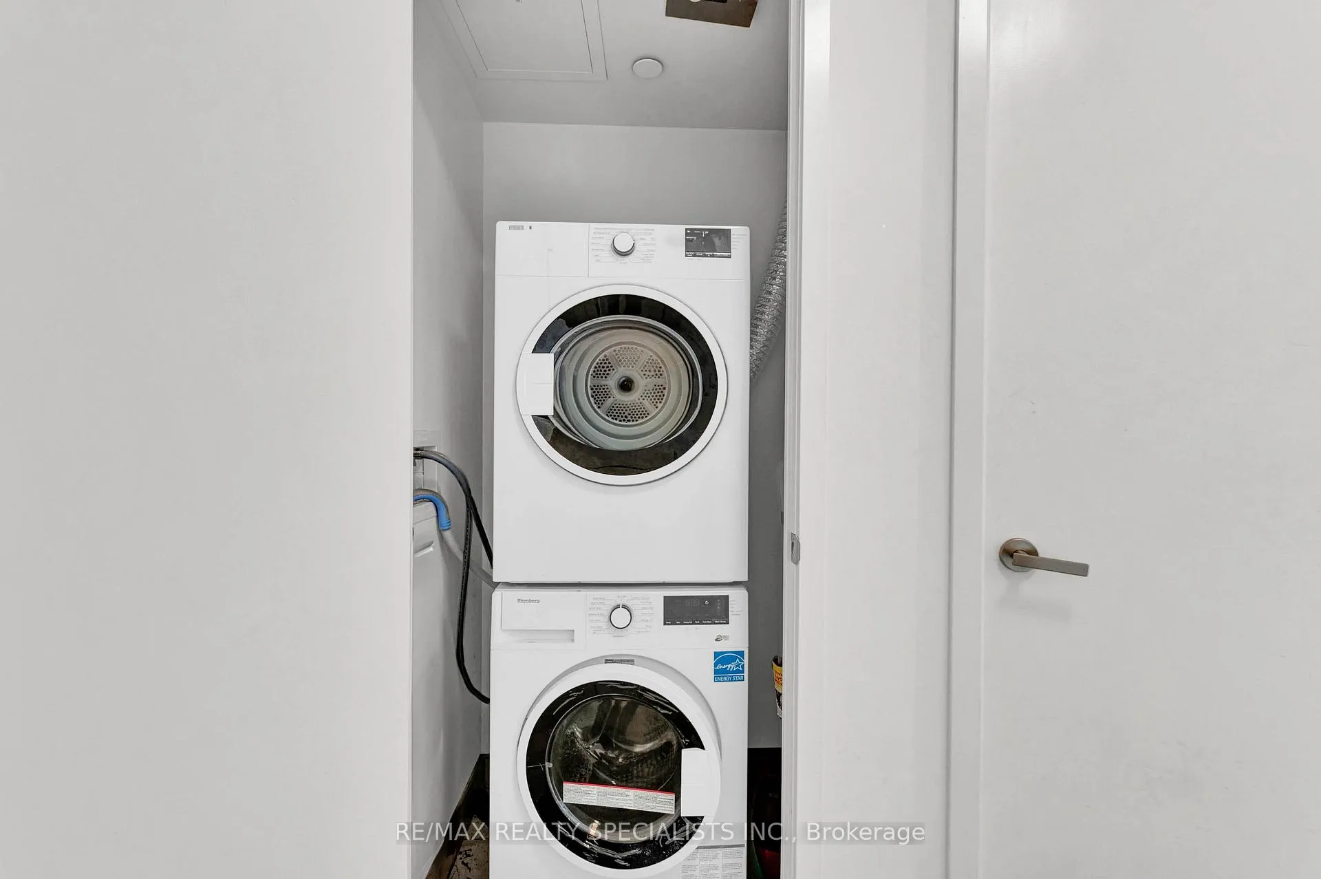 Photo 17 of Unit 321, 3883 Quartz Road, Mississauga, City Centre — HOMEH