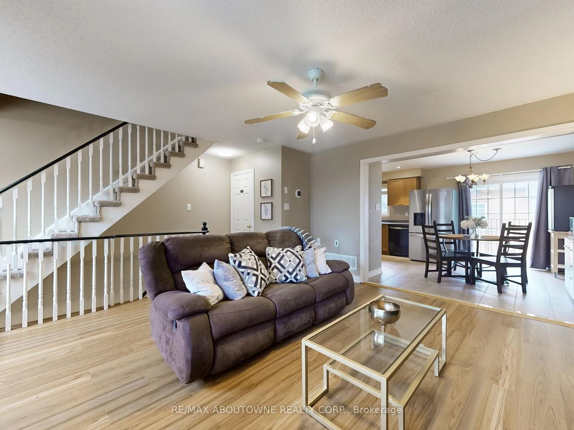 Photo 13 of Unit 9, 2360 Parkhaven Boulevard, Oakville, River Oaks — HOMEH