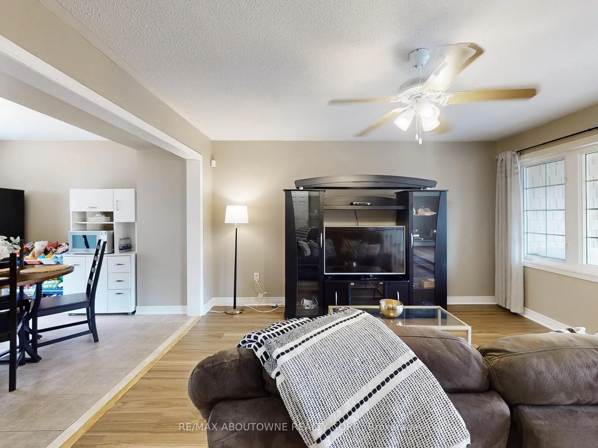 Photo 14 of Unit 9, 2360 Parkhaven Boulevard, Oakville, River Oaks — HOMEH