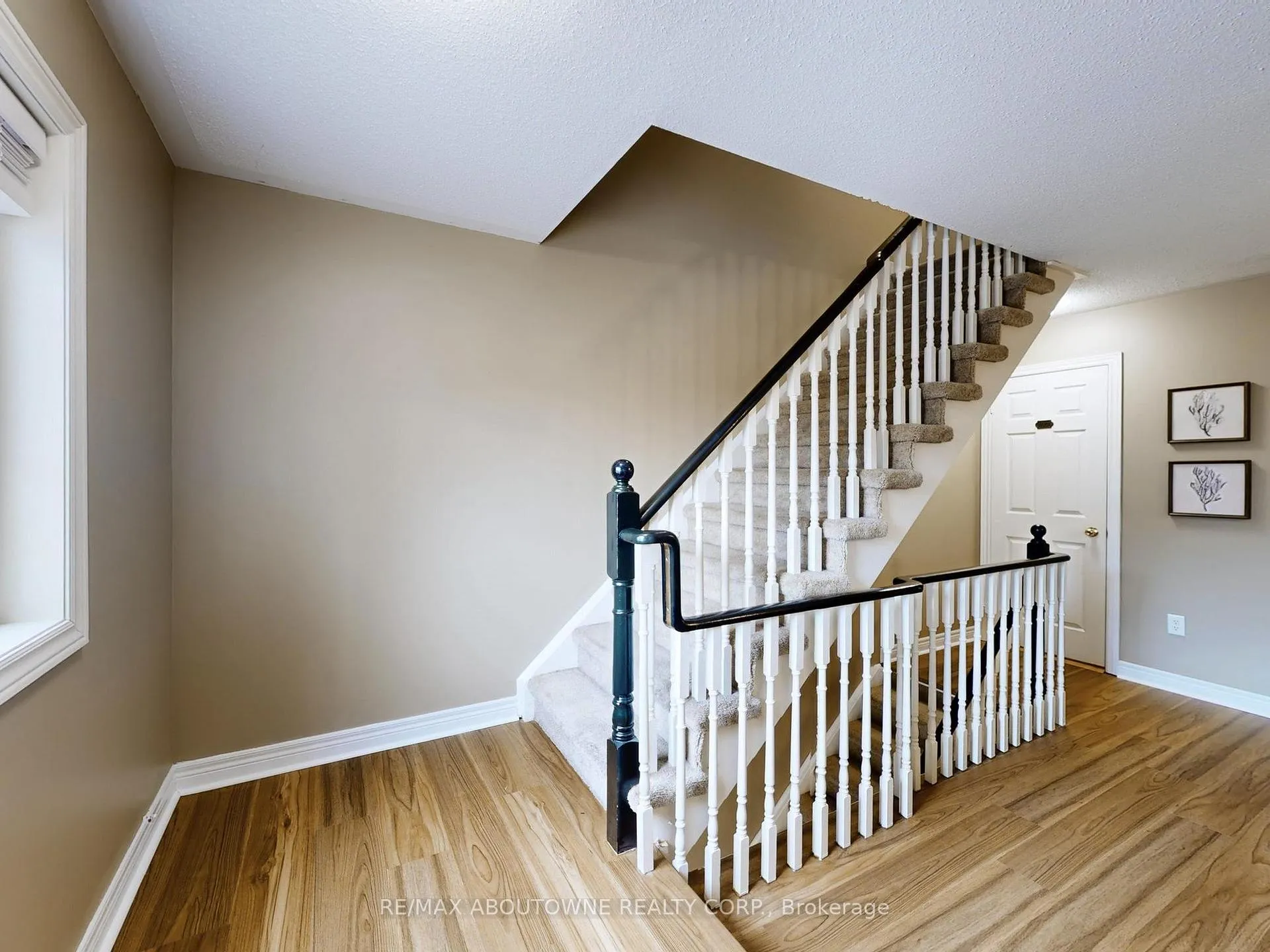 Photo 25 of Unit 9, 2360 Parkhaven Boulevard, Oakville, River Oaks — HOMEH