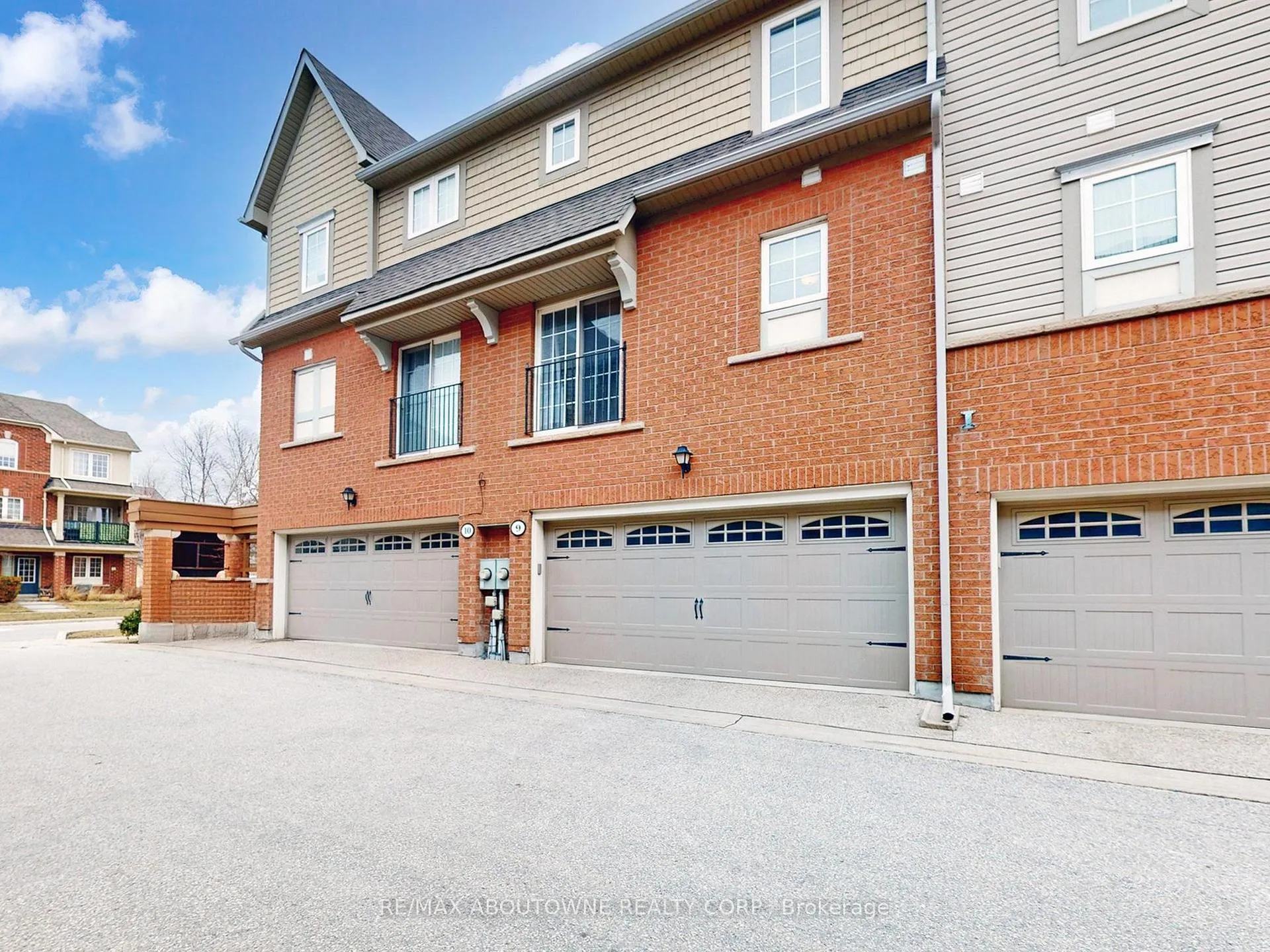 Photo 41 of Unit 9, 2360 Parkhaven Boulevard, Oakville, River Oaks — HOMEH