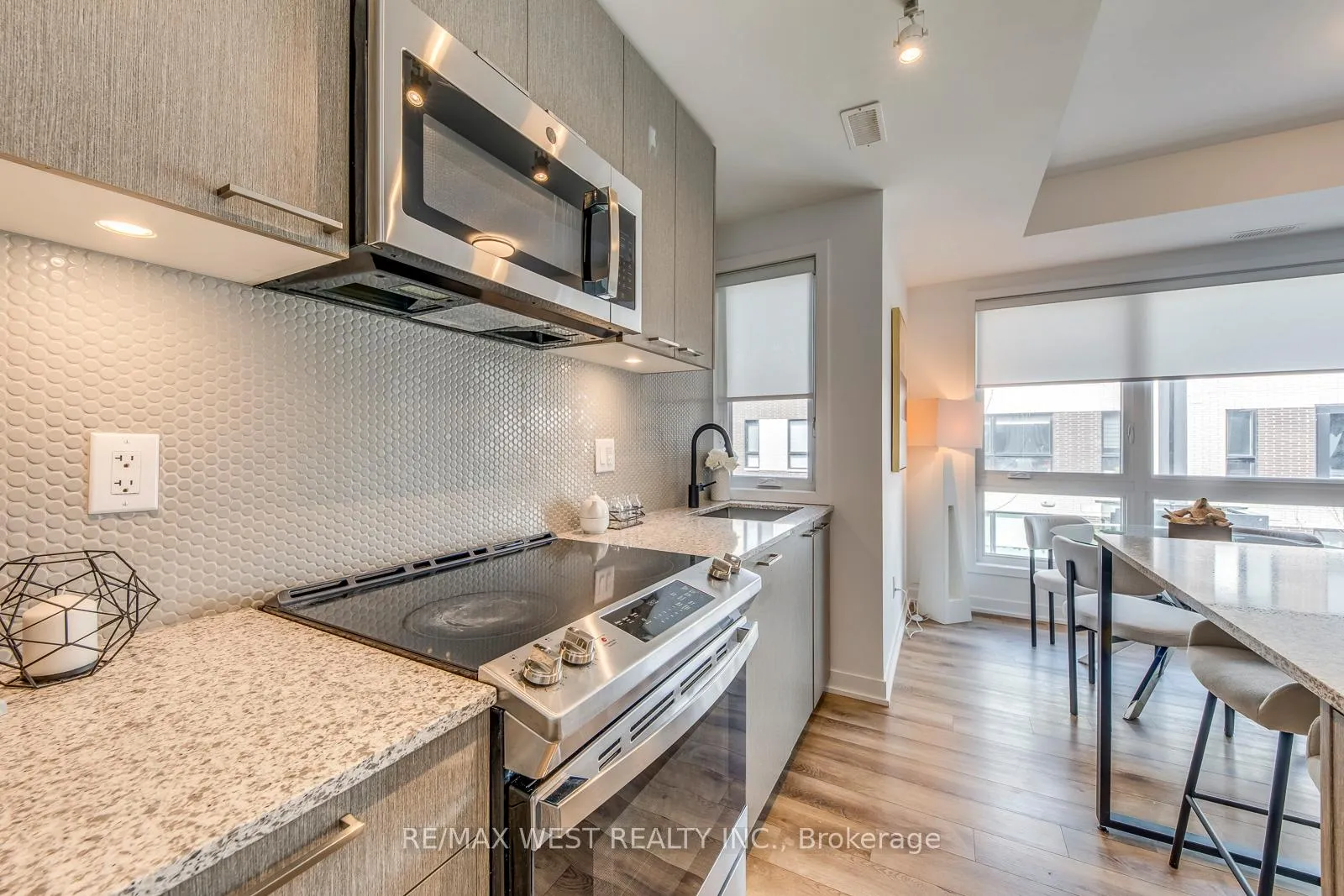 Photo 13 of Unit 14, 20 Ed Clark Gardens, Toronto, Weston-Pellam Park — HOMEH