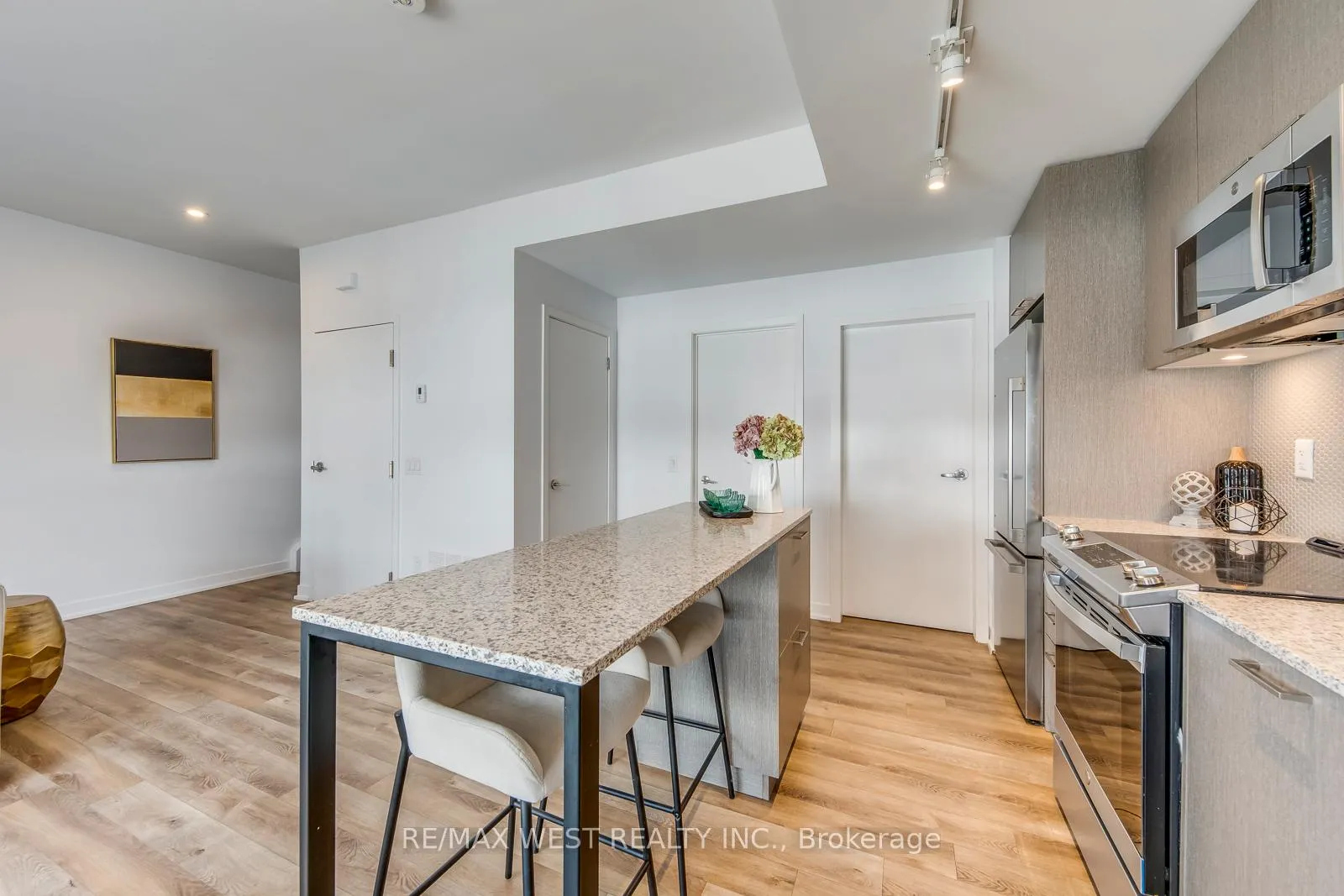 Photo 16 of Unit 14, 20 Ed Clark Gardens, Toronto, Weston-Pellam Park — HOMEH