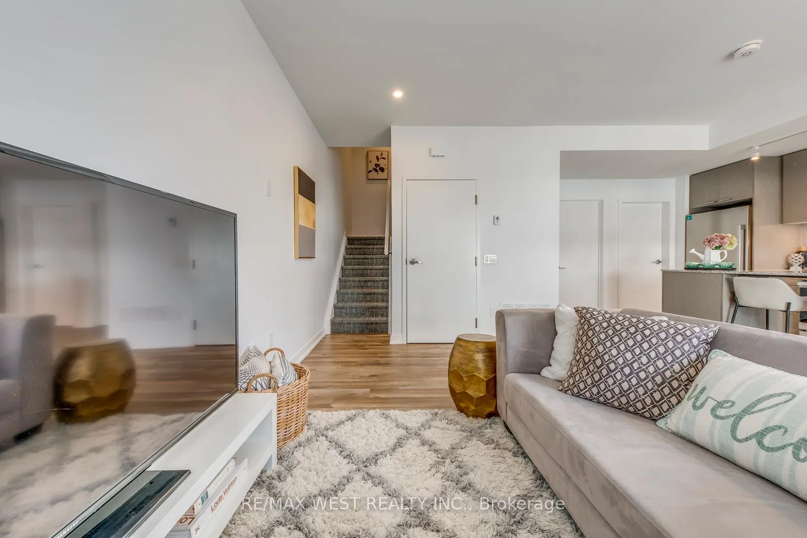 Photo 21 of Unit 14, 20 Ed Clark Gardens, Toronto, Weston-Pellam Park — HOMEH