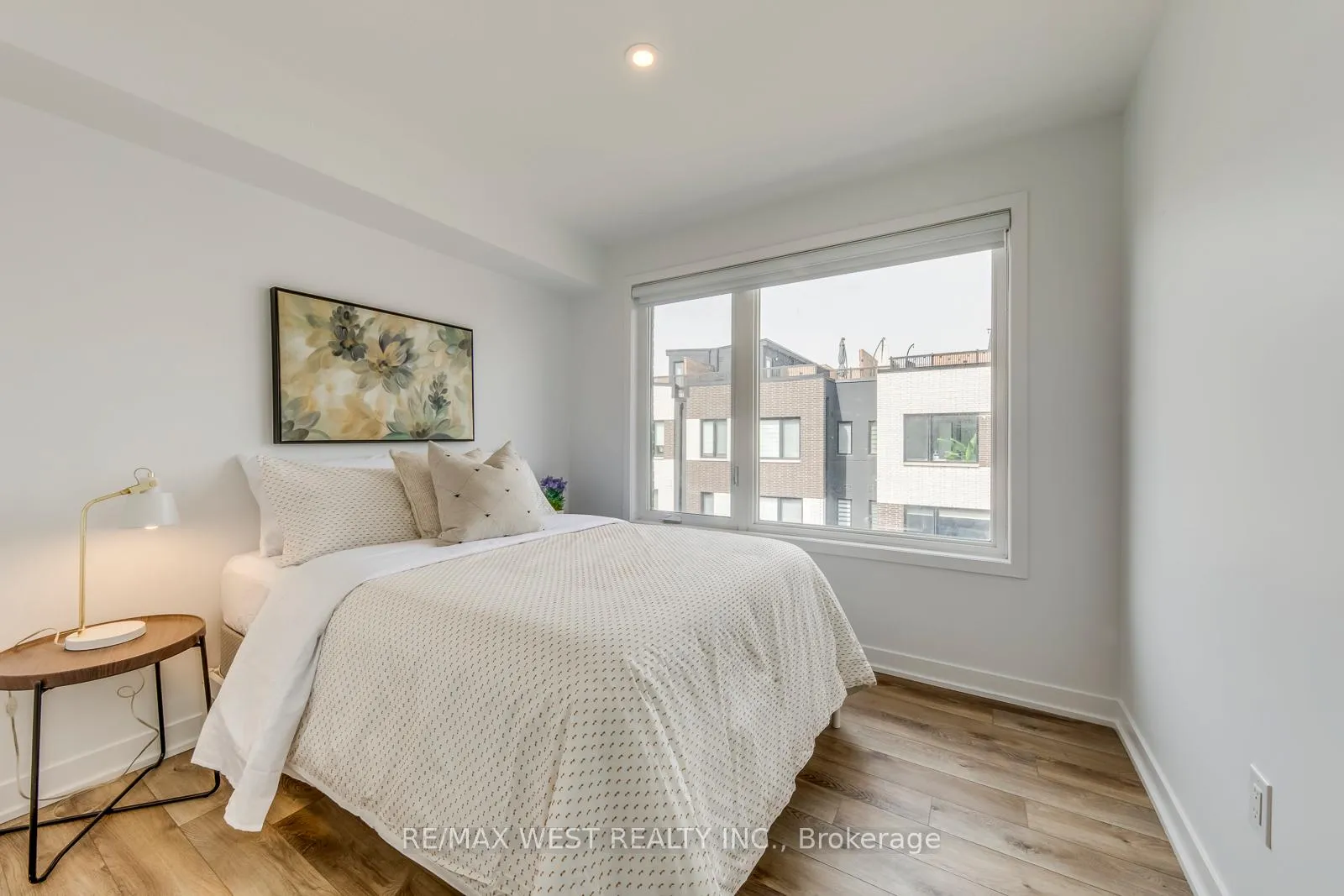 Photo 25 of Unit 14, 20 Ed Clark Gardens, Toronto, Weston-Pellam Park — HOMEH
