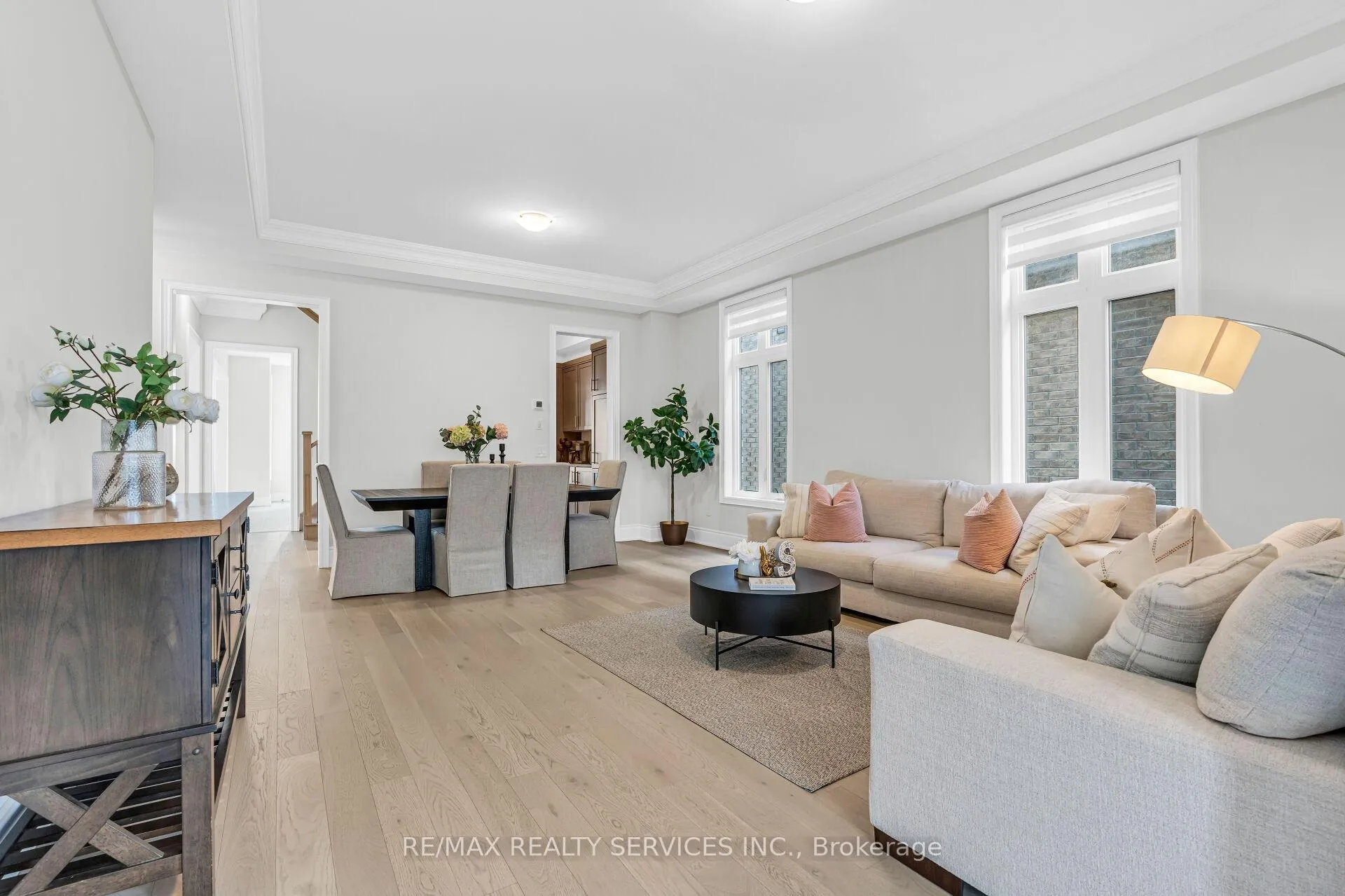 Photo 5 of 67 James Walker Avenue, Caledon, Caledon East — HOMEH
