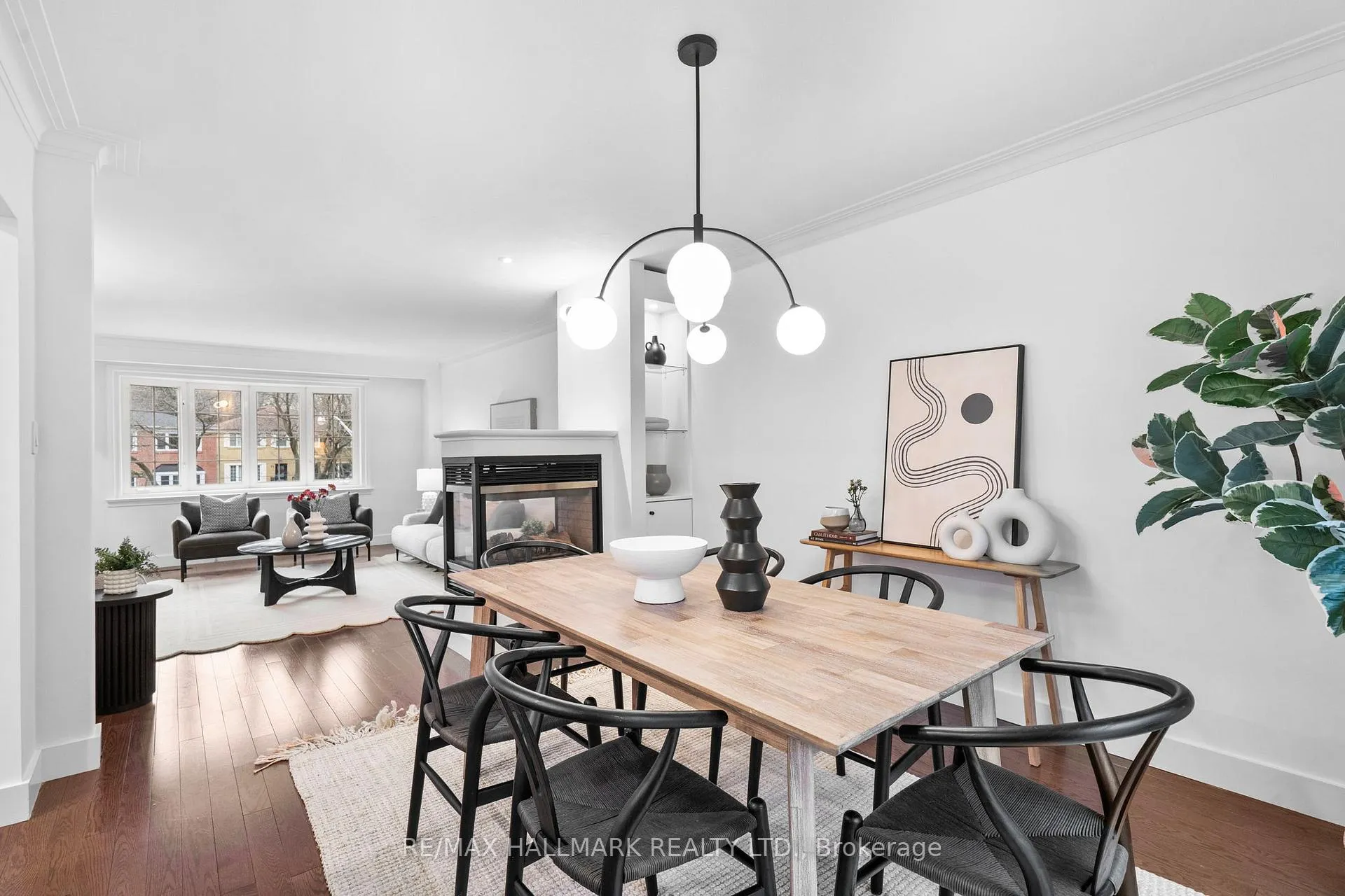 Photo 13 of 74 Glen Davis Crescent, Toronto, East End-Danforth — HOMEH