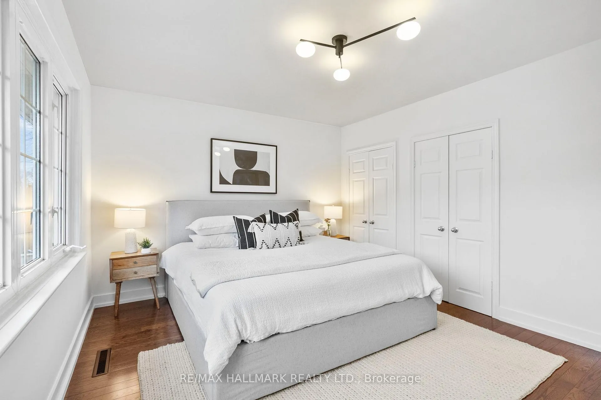 Photo 25 of 74 Glen Davis Crescent, Toronto, East End-Danforth — HOMEH