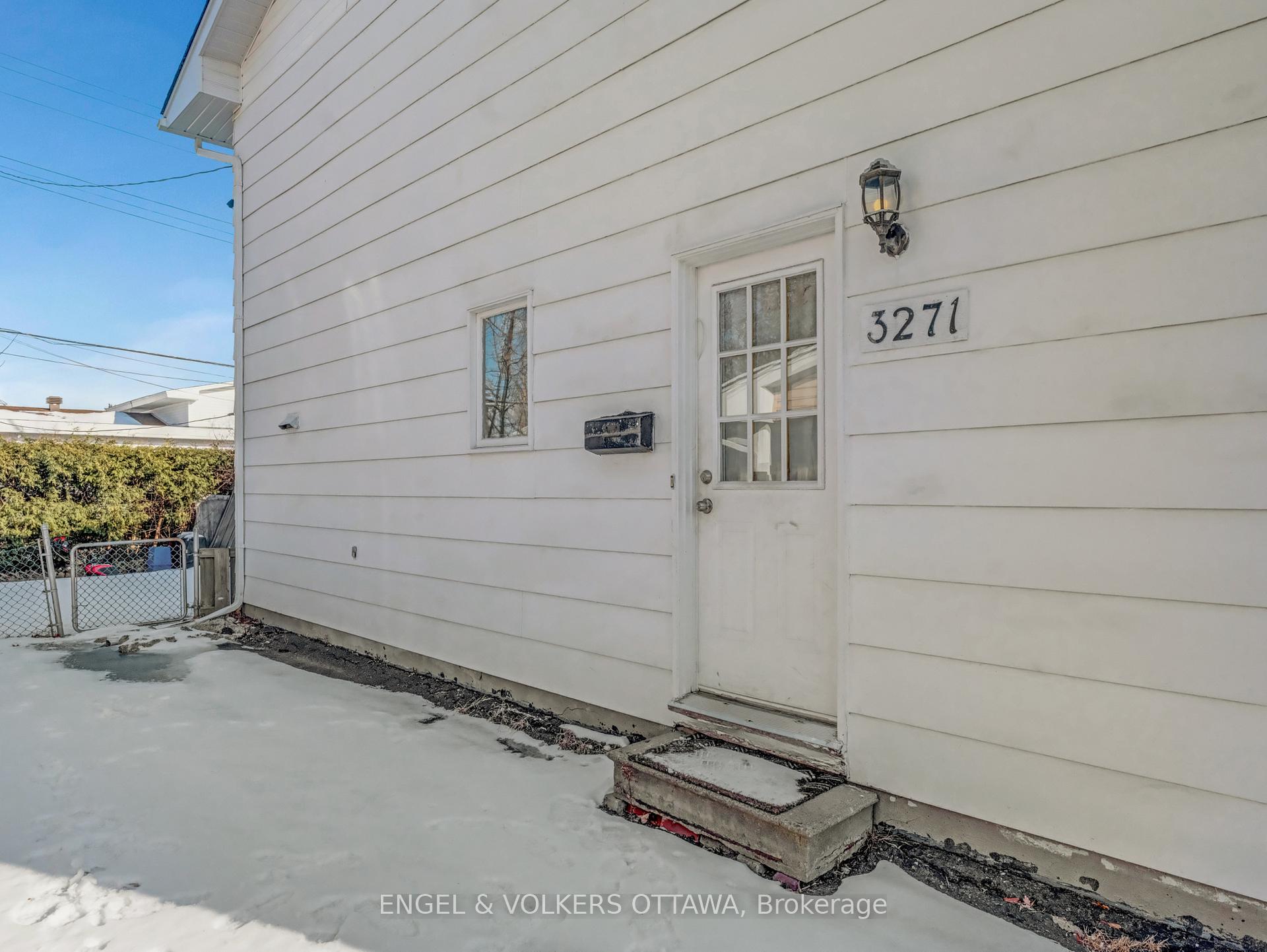 Photo 3 of 3271 Southgate Road, Ottawa, South Keys — HOMEH