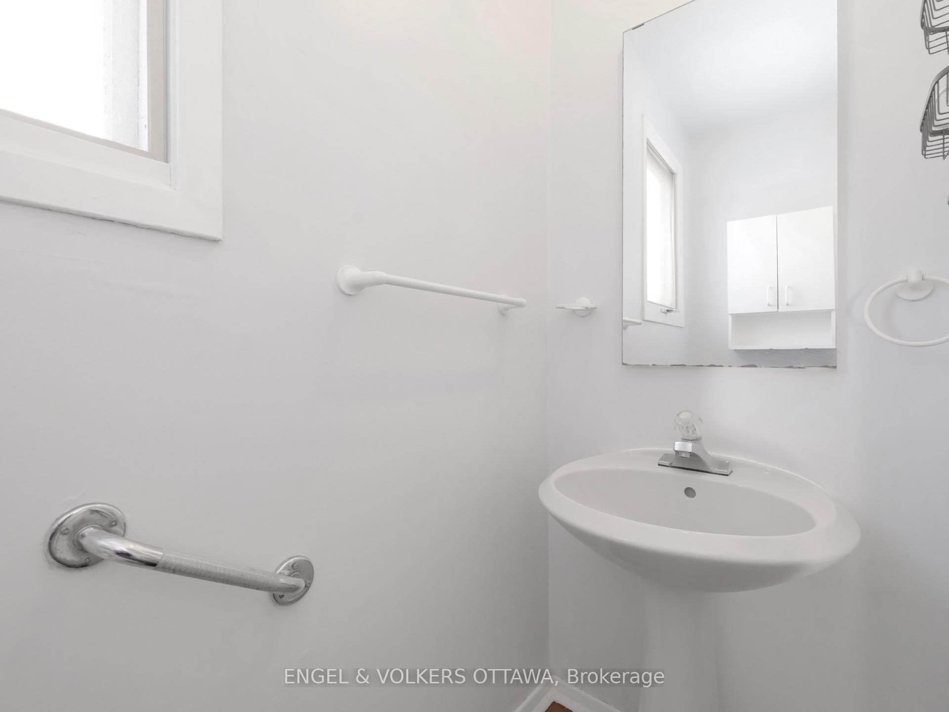 Photo 12 of 3271 Southgate Road, Ottawa, South Keys — HOMEH