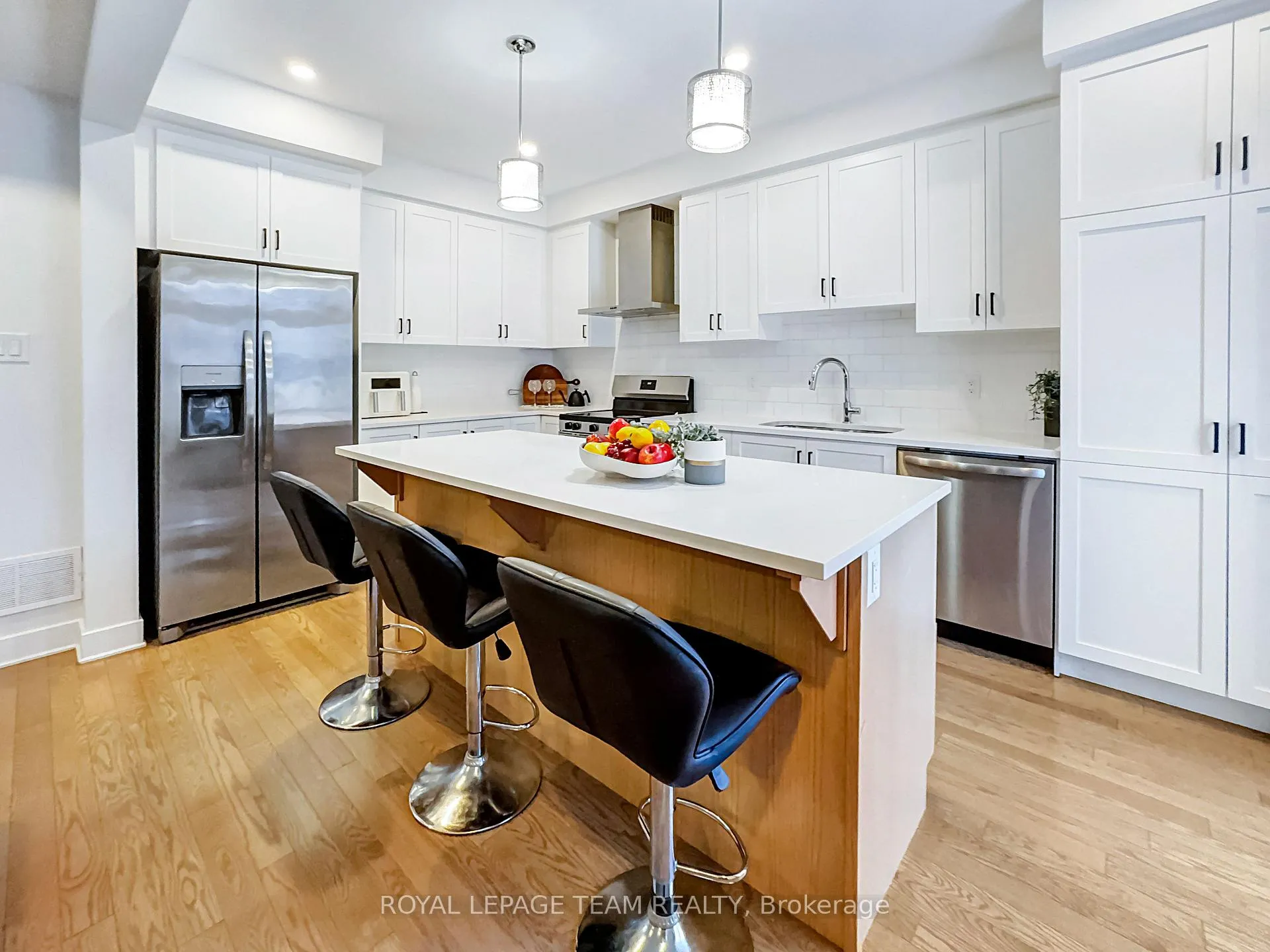 Photo 13 of 223 Turnbuckle Crescent, Ottawa, Barrhaven - Half Moon Bay — HOMEH