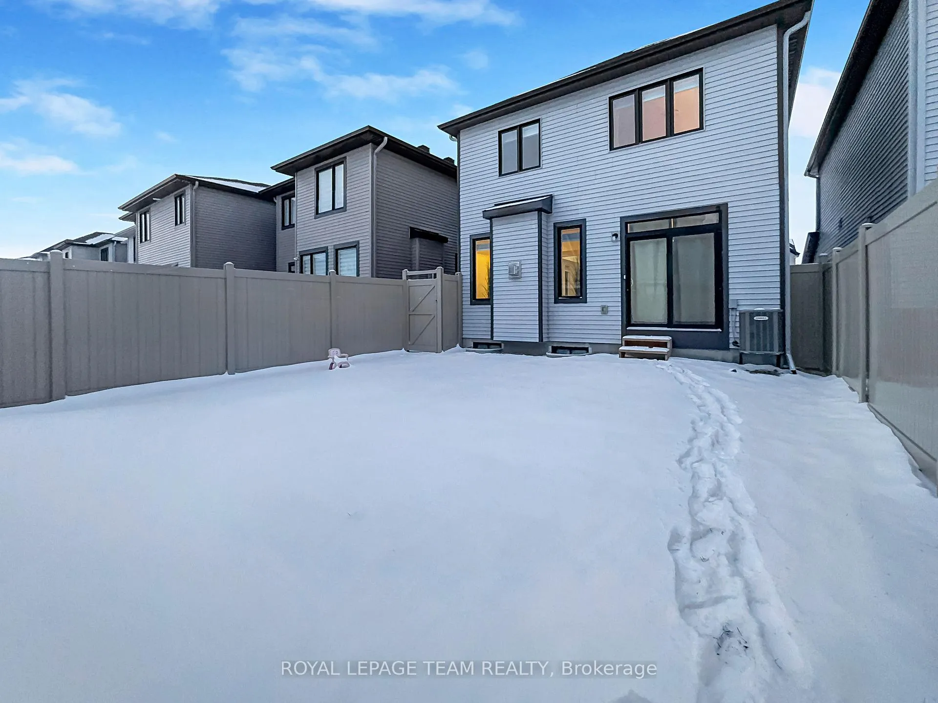 Photo 37 of 223 Turnbuckle Crescent, Ottawa, Barrhaven - Half Moon Bay — HOMEH