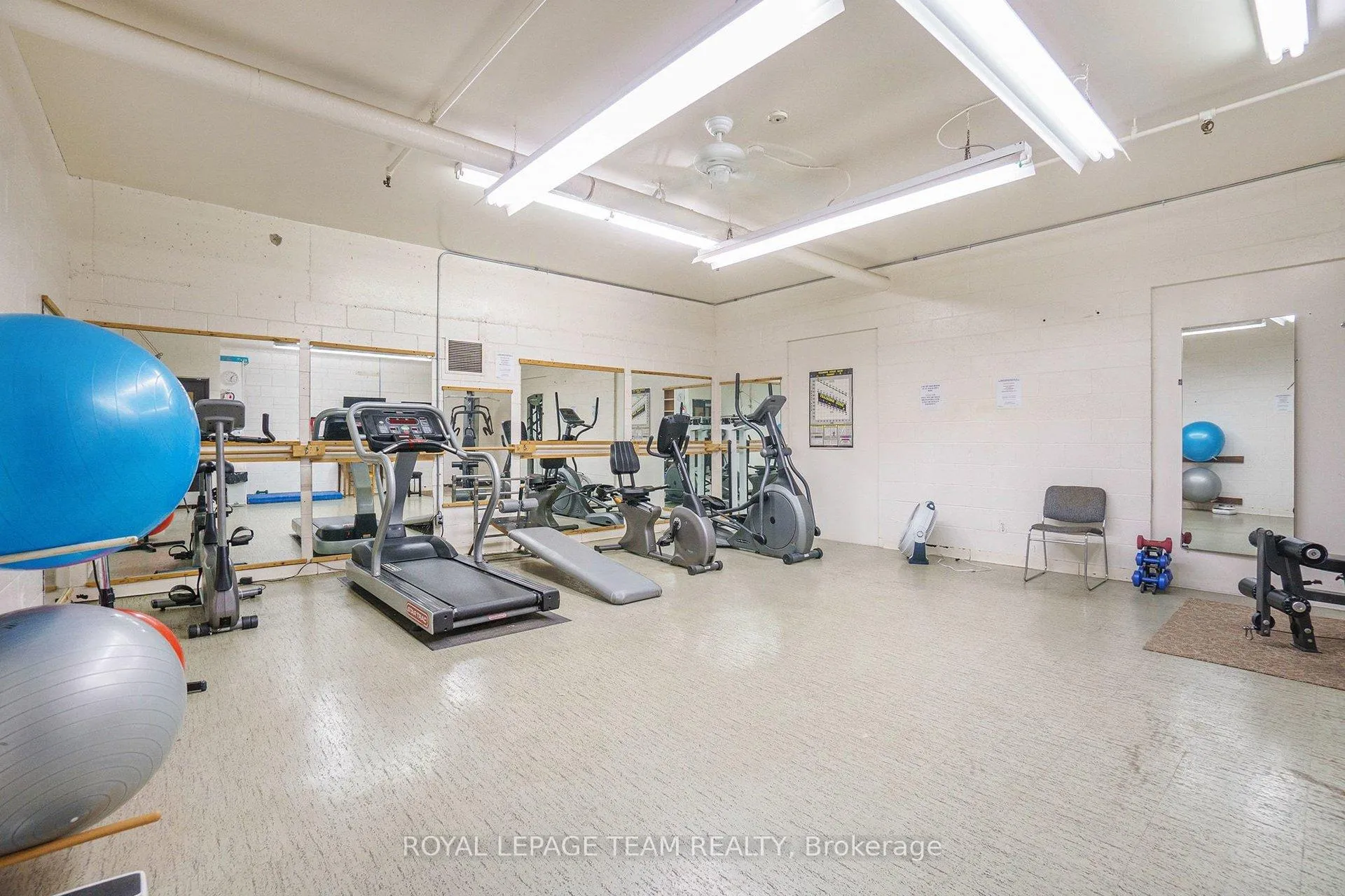 Photo 14 of Unit 509, 1485 Baseline Road W, Ottawa, Copeland Park — HOMEH