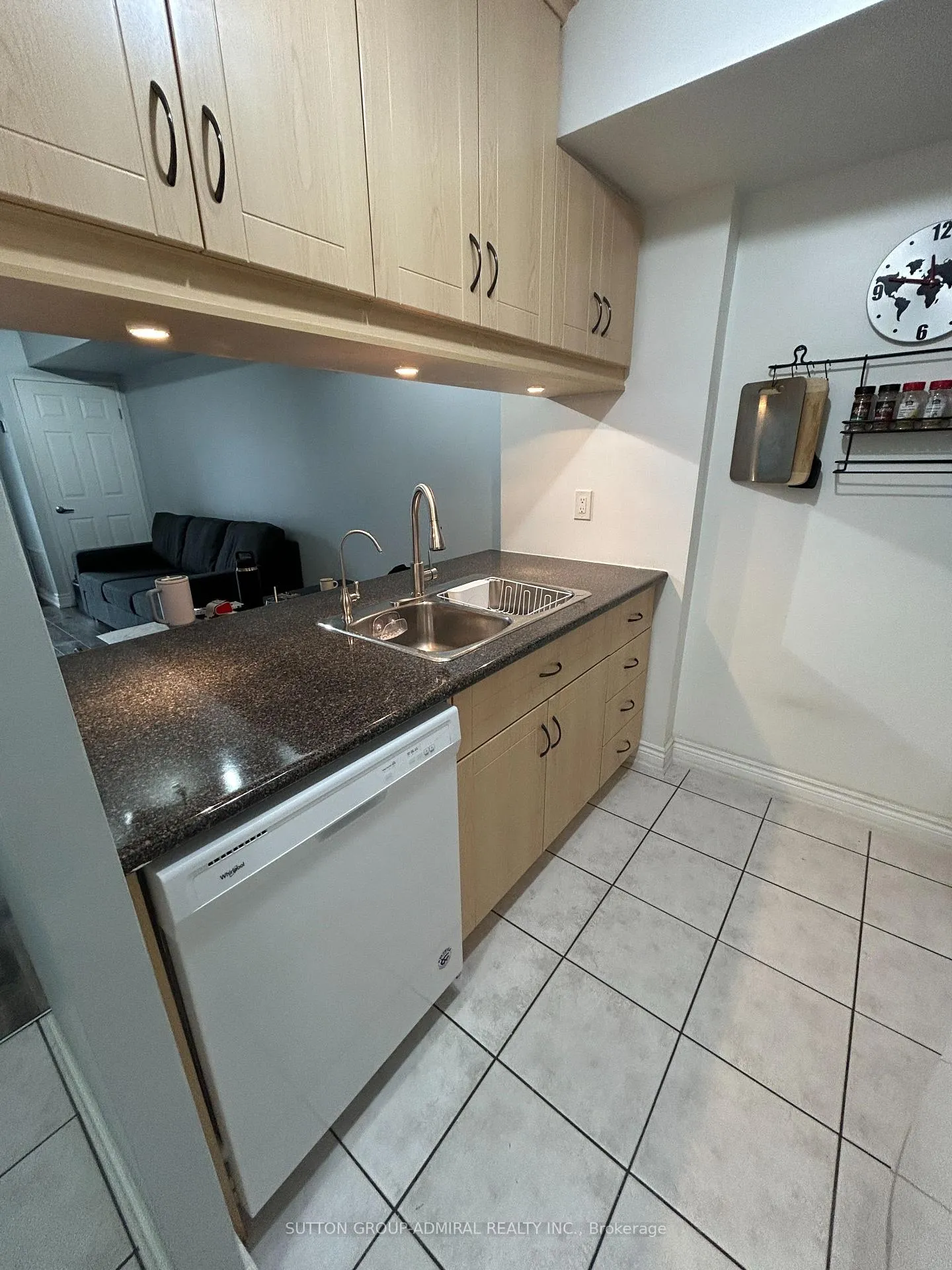 Photo 5 of Unit 216, 250 Pine Grove Road, Vaughan, Islington Woods — HOMEH