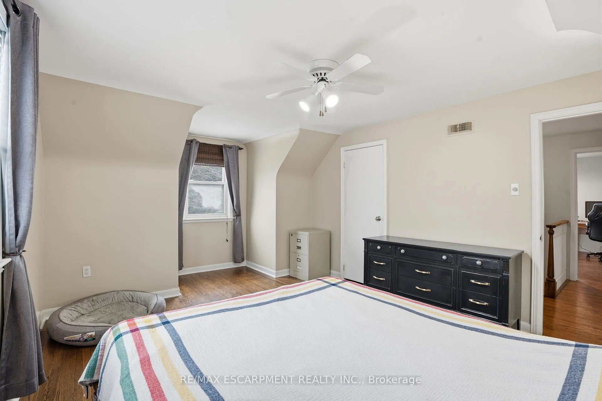 Photo 24 of 77 Arcade Crescent, Hamilton, Southam — HOMEH