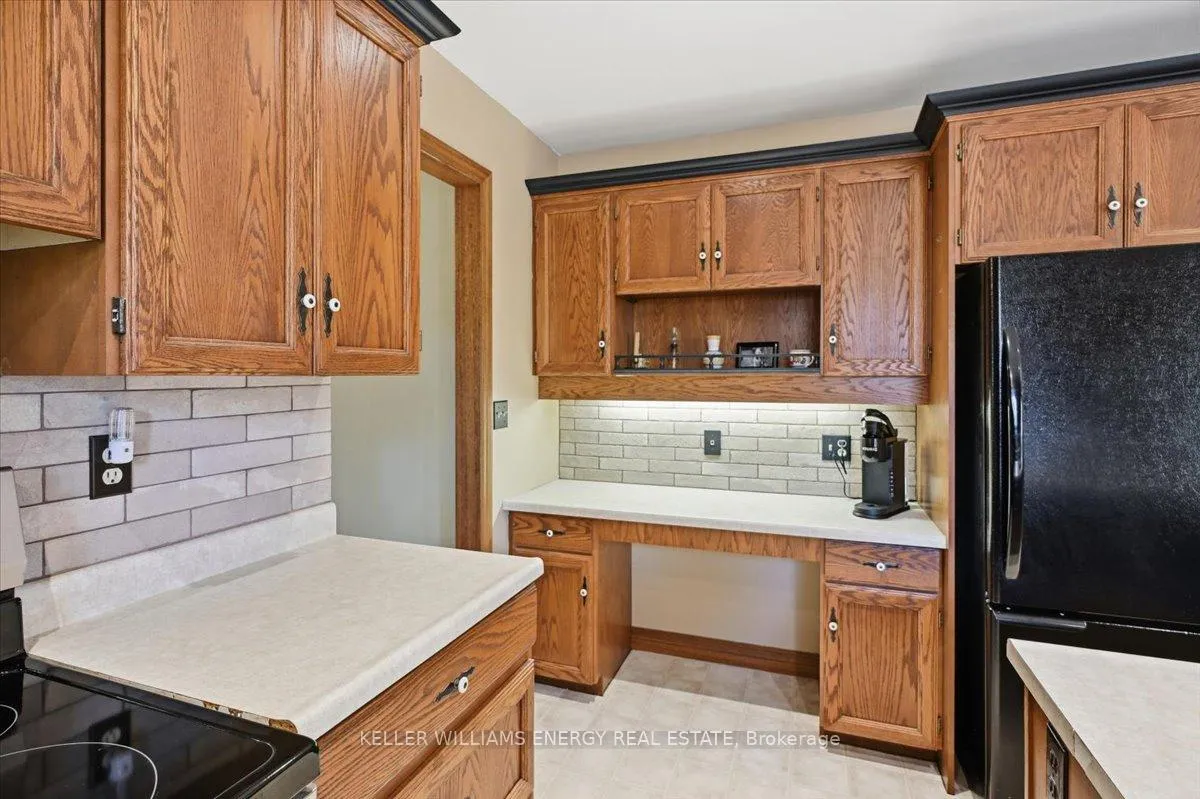 Photo 9 of 65 Irwin Road, Clarington, Orono — HOMEH