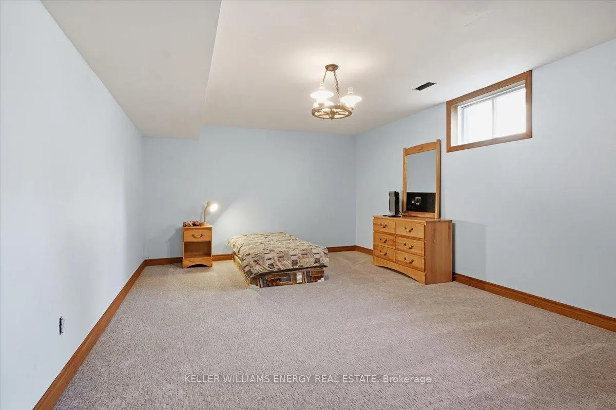 Photo 25 of 65 Irwin Road, Clarington, Orono — HOMEH