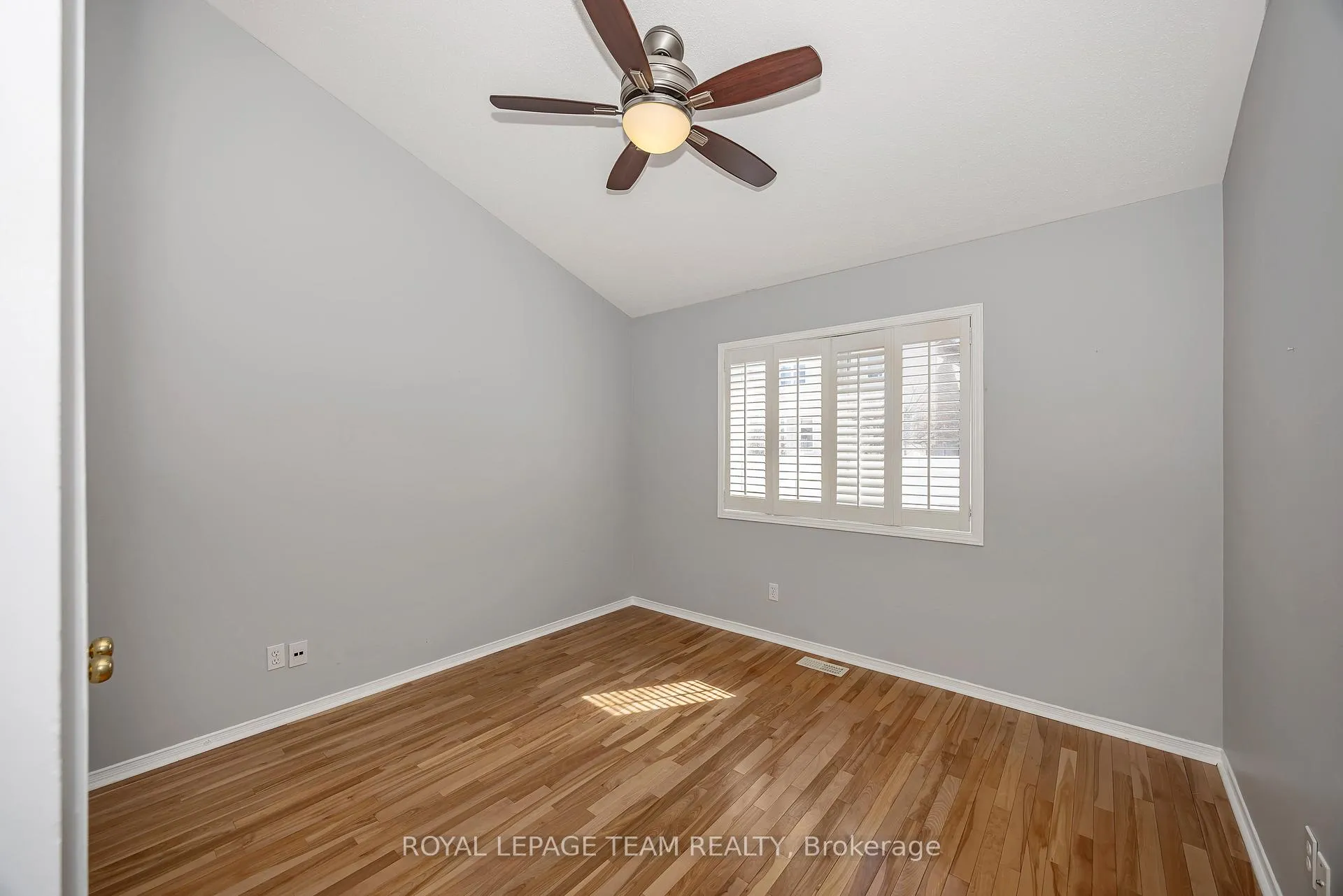 Photo 11 of 43 Settler's Ridge Way, Ottawa, Barrhaven - Longfields — HOMEH