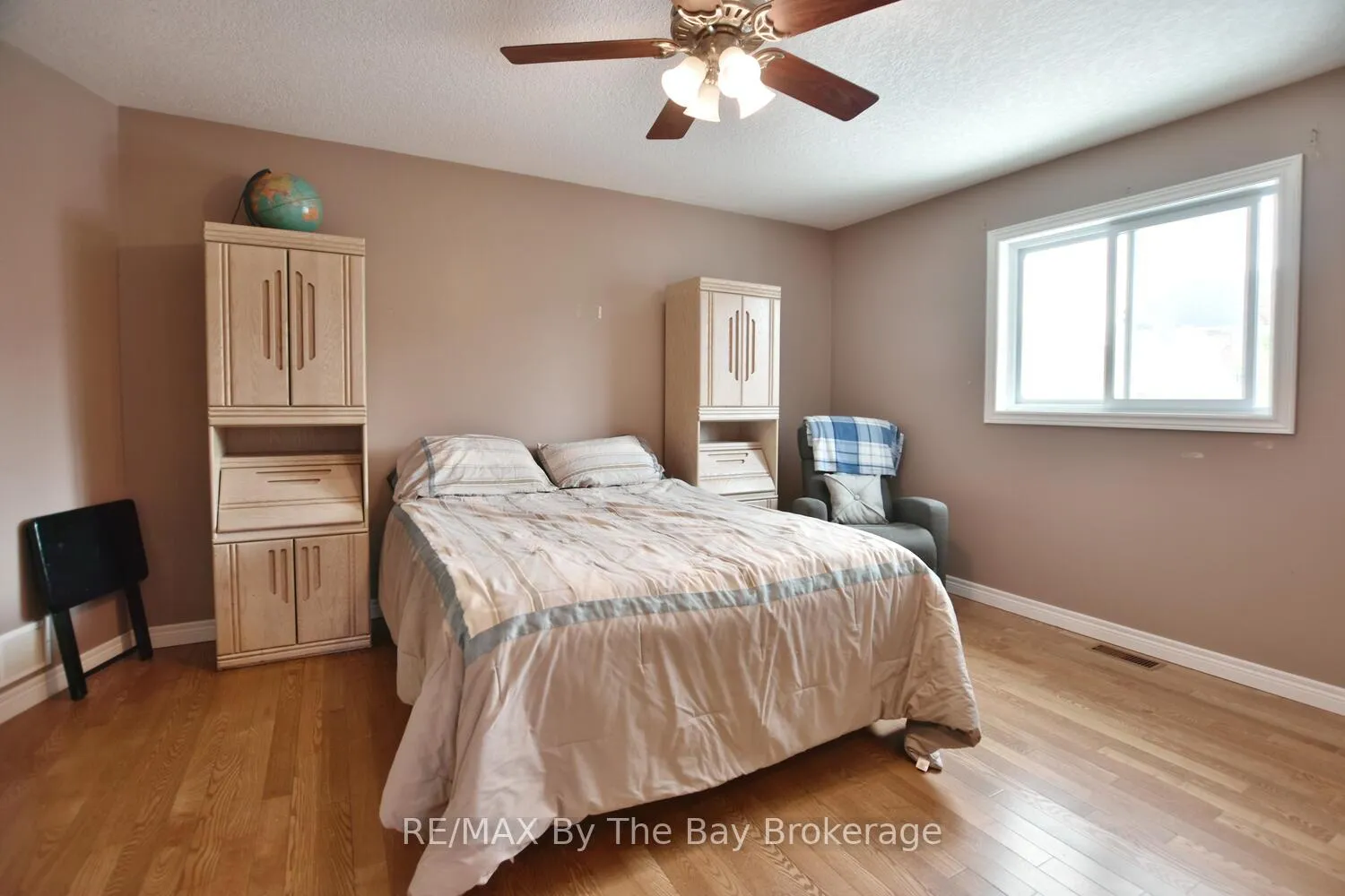 Photo 21 of 409 Robinson Road, Wasaga Beach — HOMEH