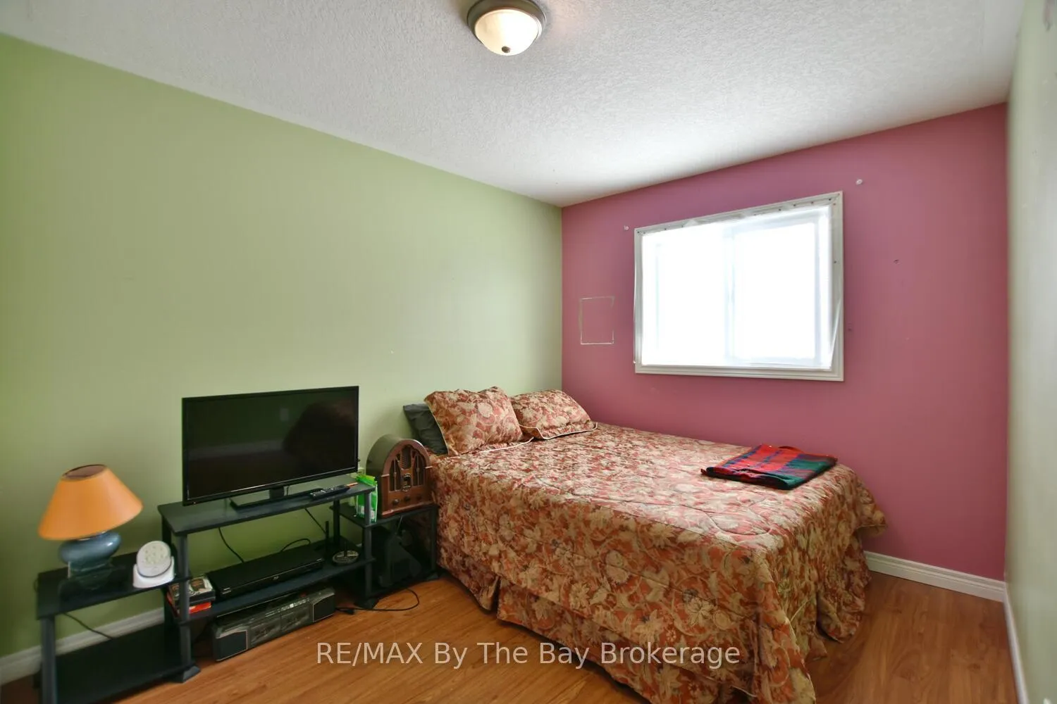 Photo 33 of 409 Robinson Road, Wasaga Beach — HOMEH