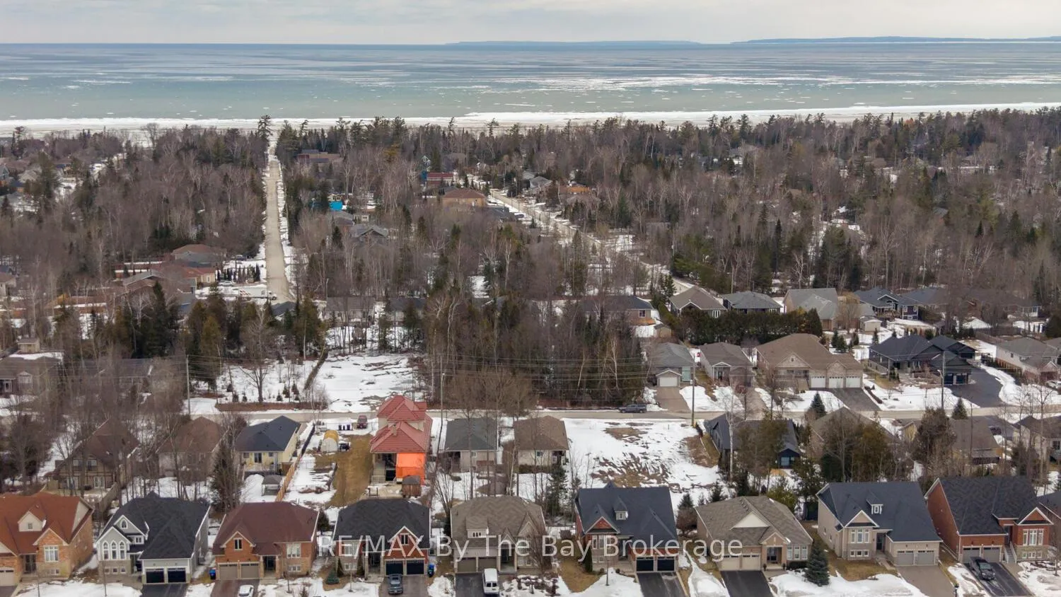 Photo 44 of 409 Robinson Road, Wasaga Beach — HOMEH
