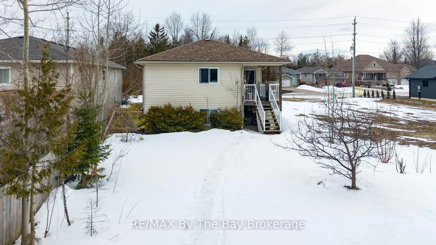 Photo 46 of 409 Robinson Road, Wasaga Beach — HOMEH