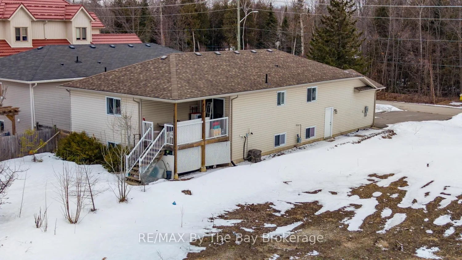 Photo 48 of 409 Robinson Road, Wasaga Beach — HOMEH