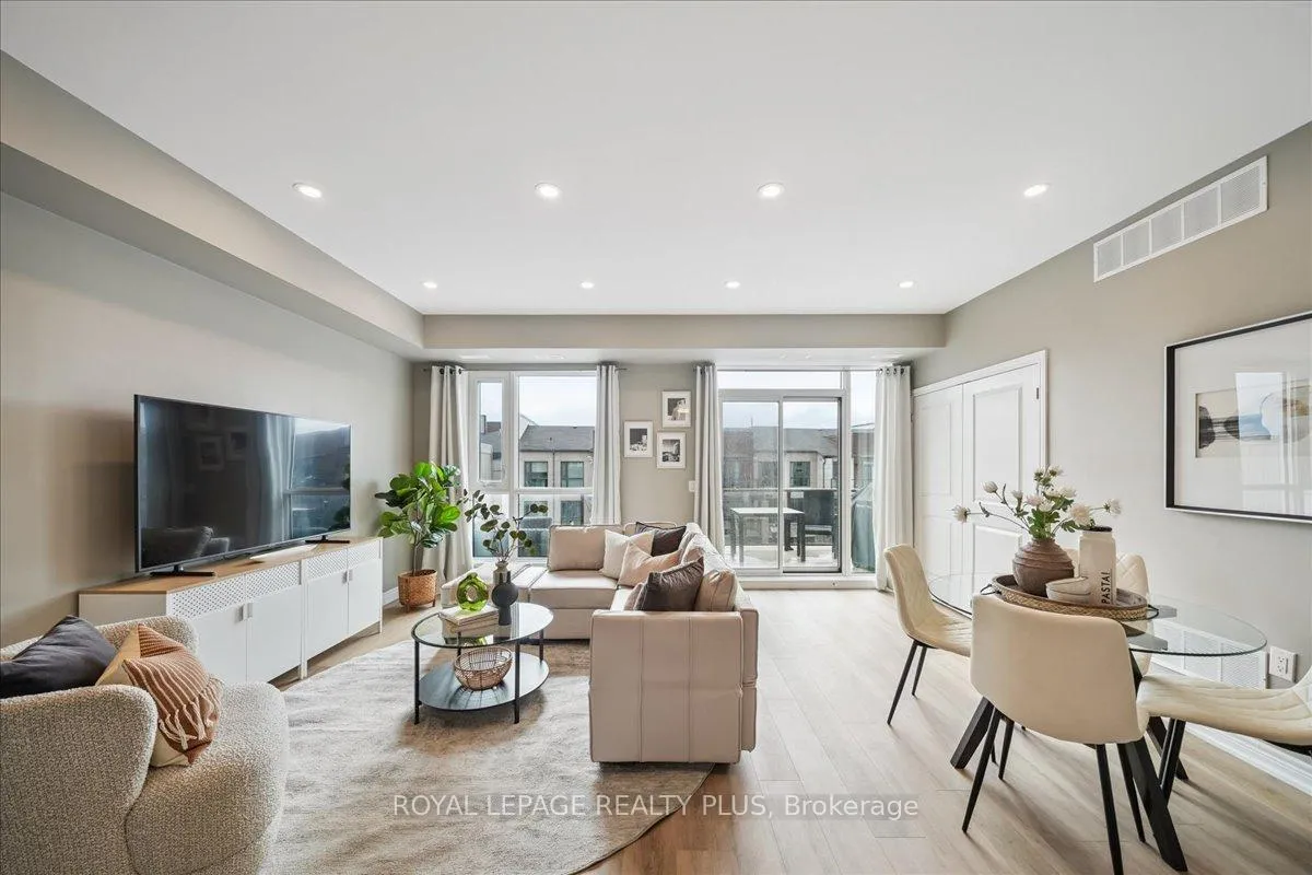 Photo 7 of Unit 311, 2370 Khalsa Gate, Oakville, Westmount — HOMEH